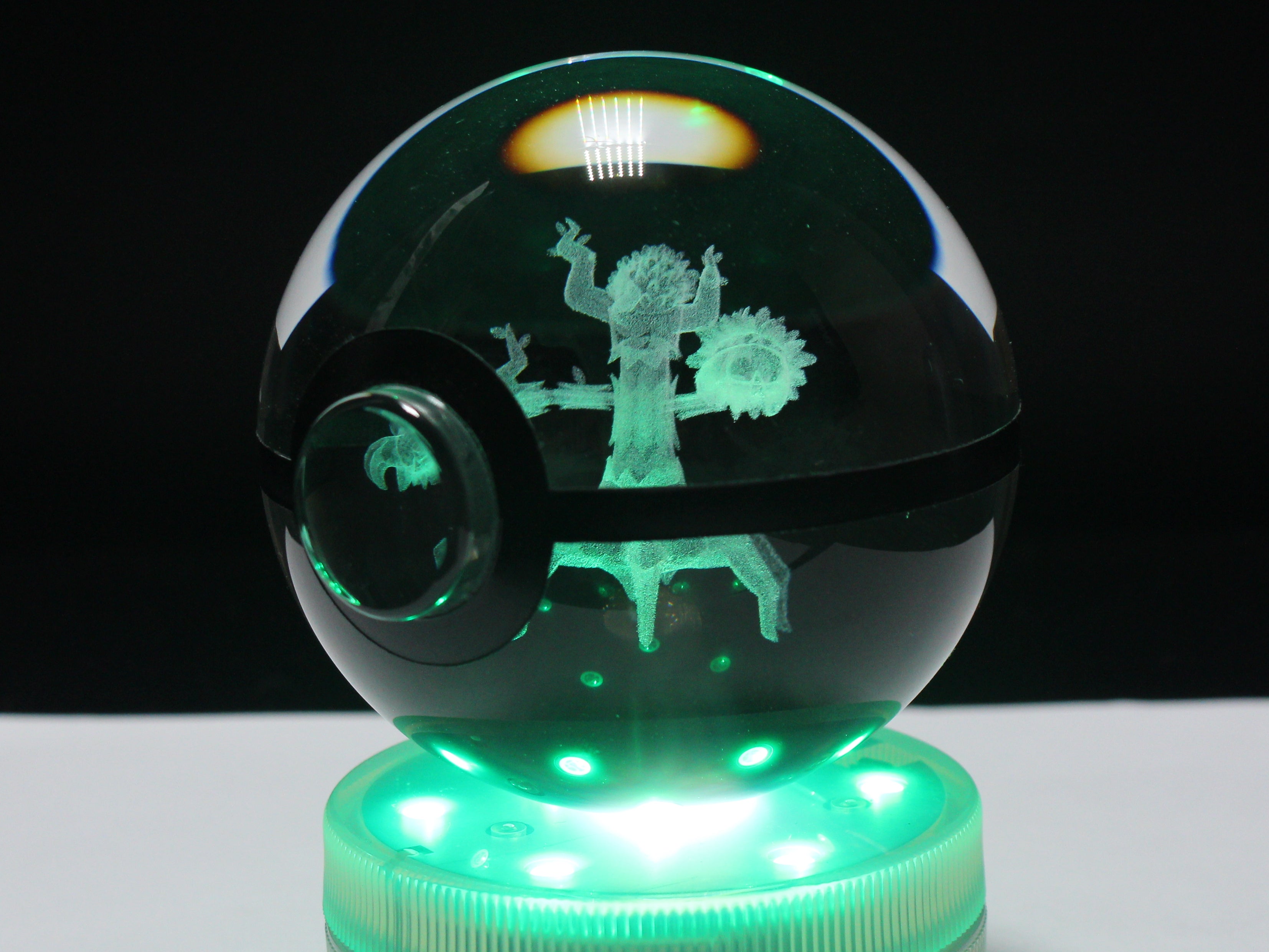 Trevenant Large Crystal Pokeball