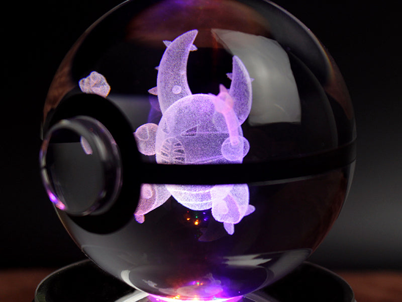 Pinsir Large Crystal Pokeball