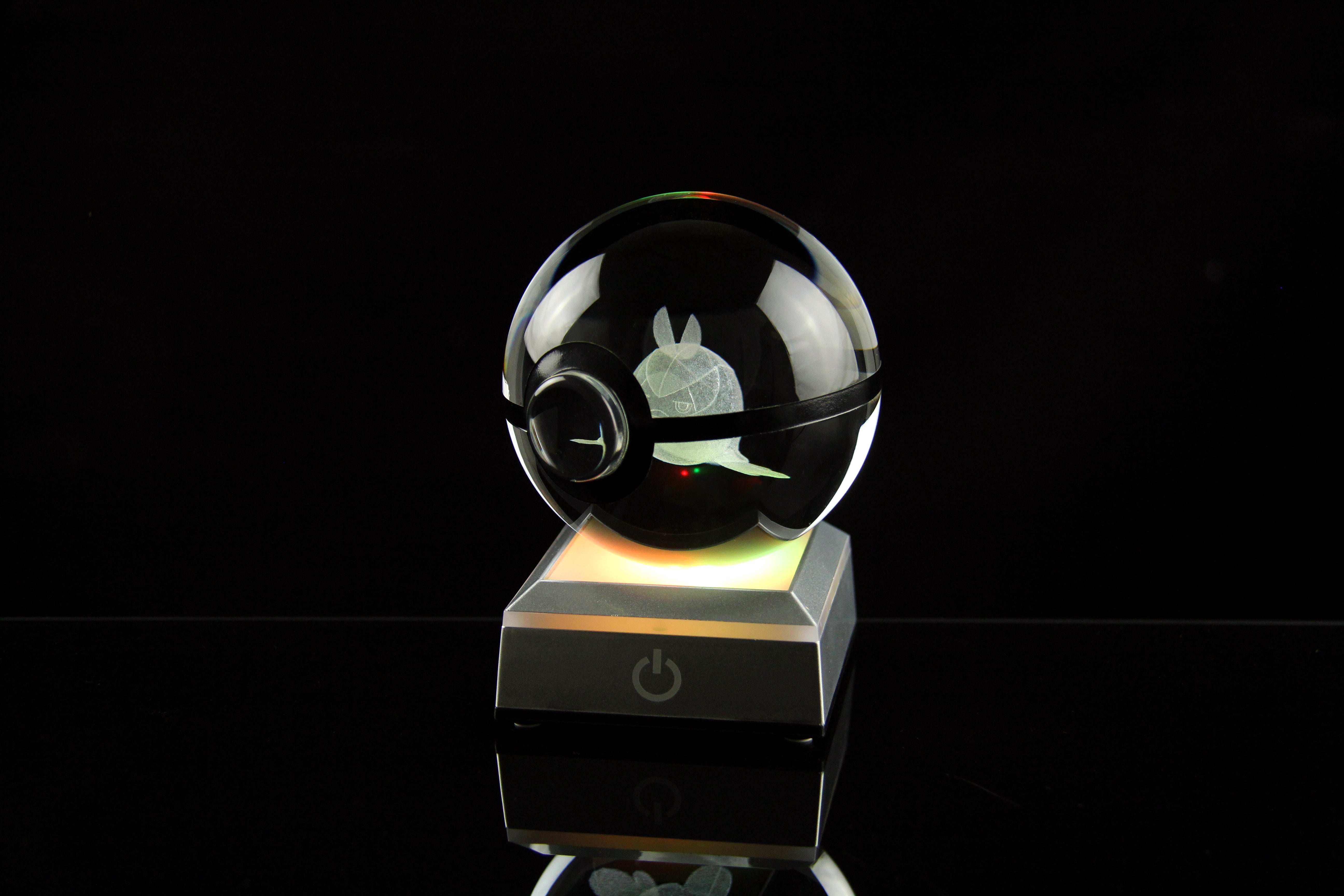 Swadloon Large Crystal Pokeball