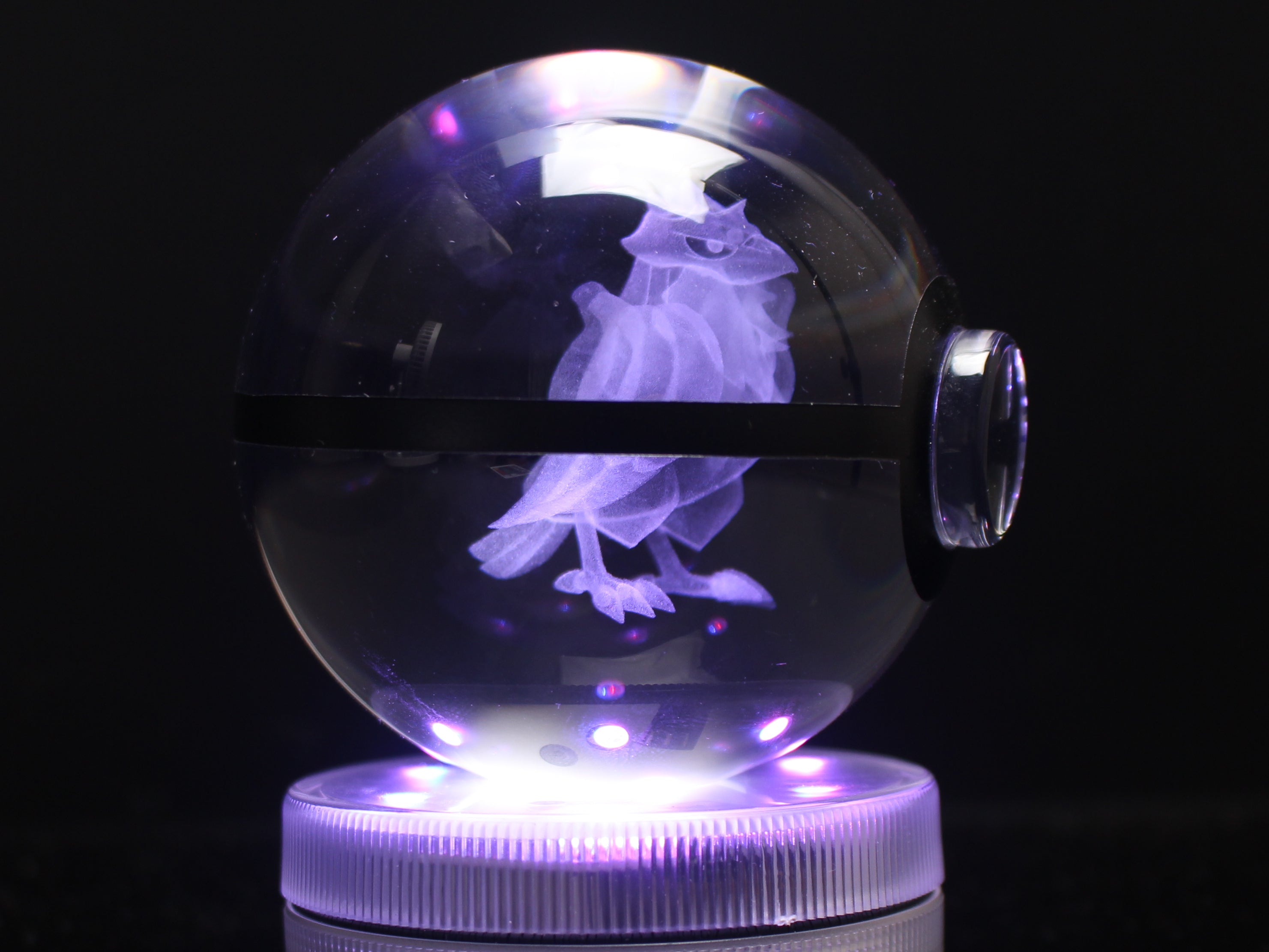 Corviknight Large Crystal Pokeball