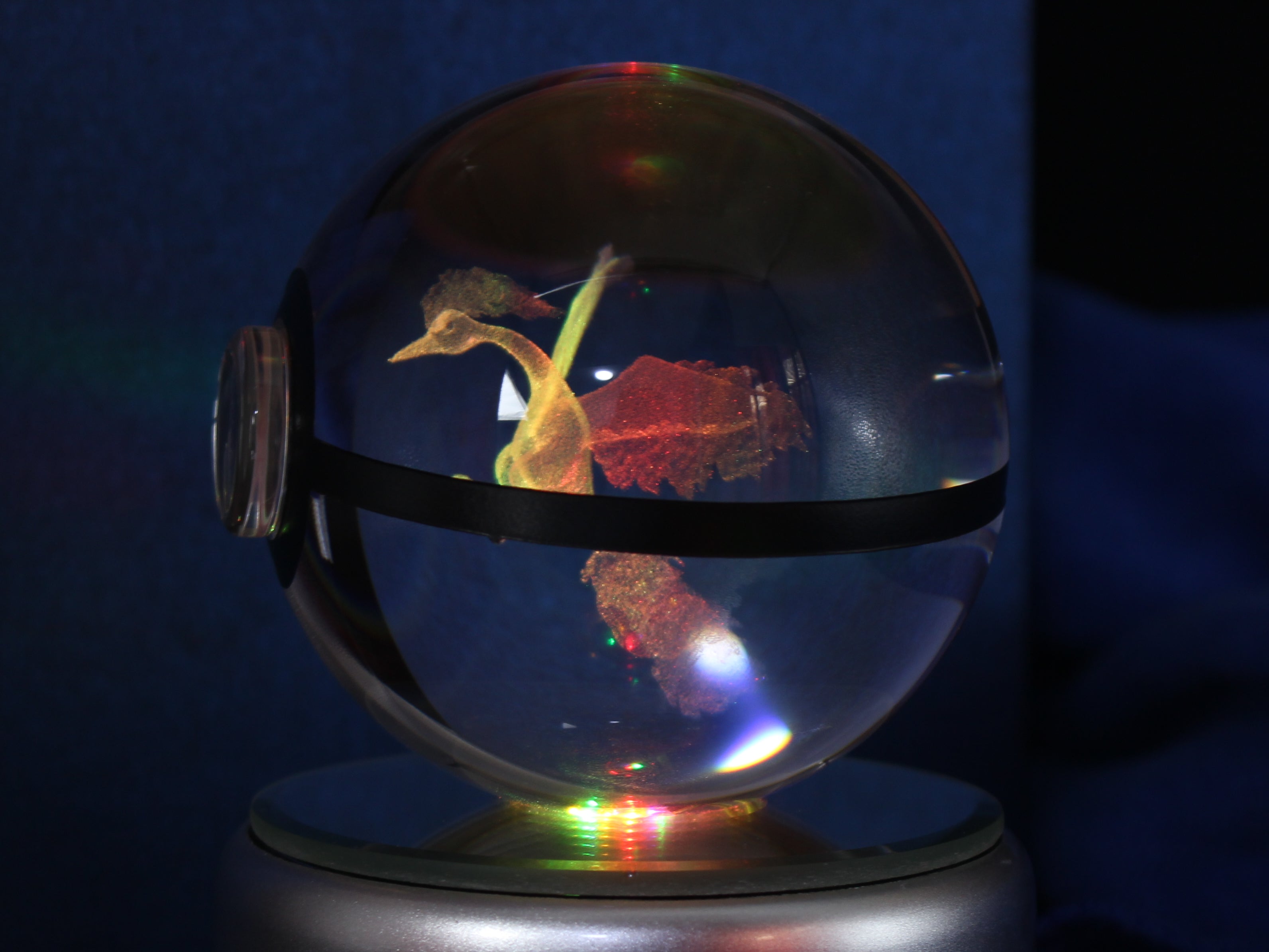 Moltres Large Crystal Pokeball