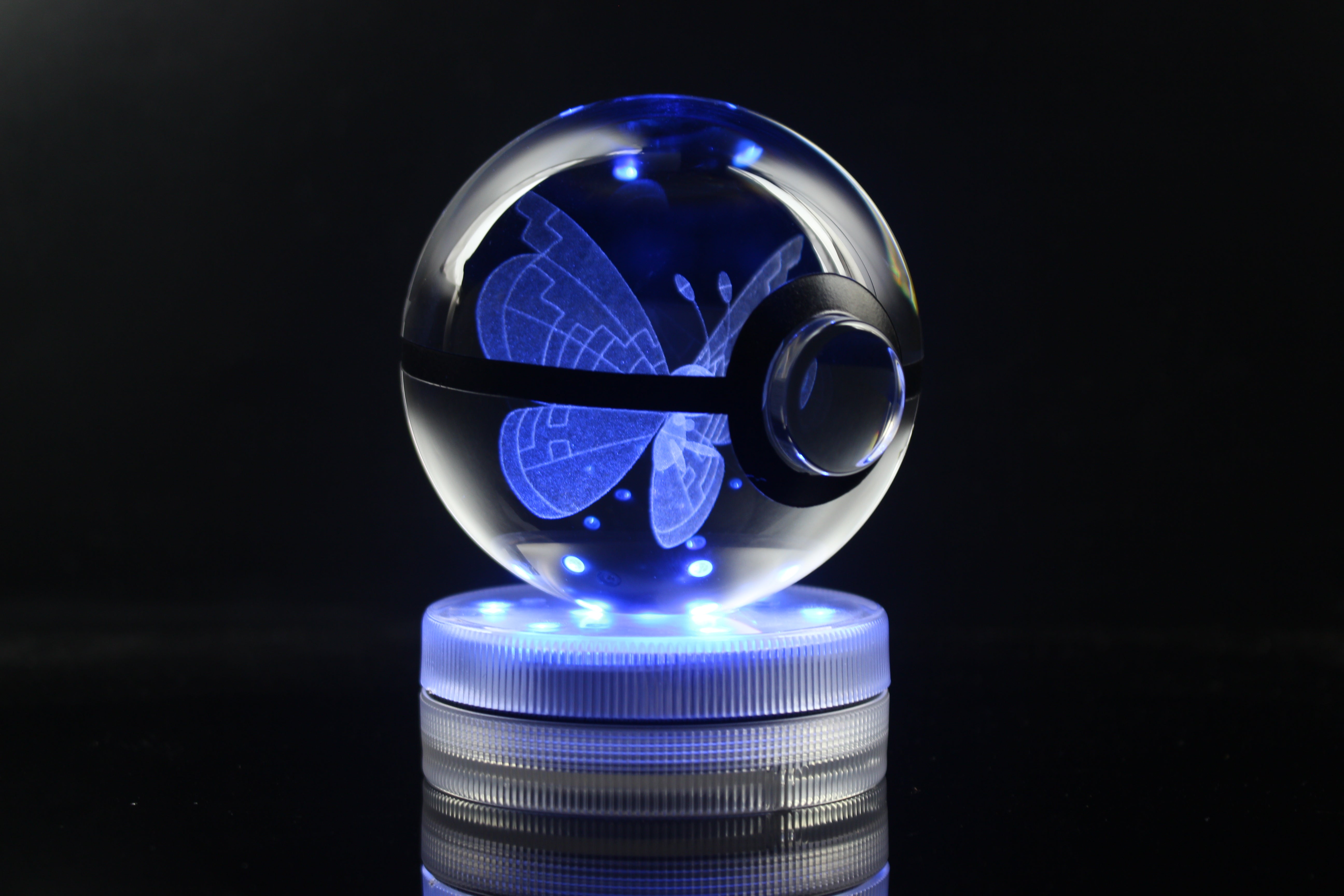 Vivillon Monsoon pattern Large Crystal Pokeball