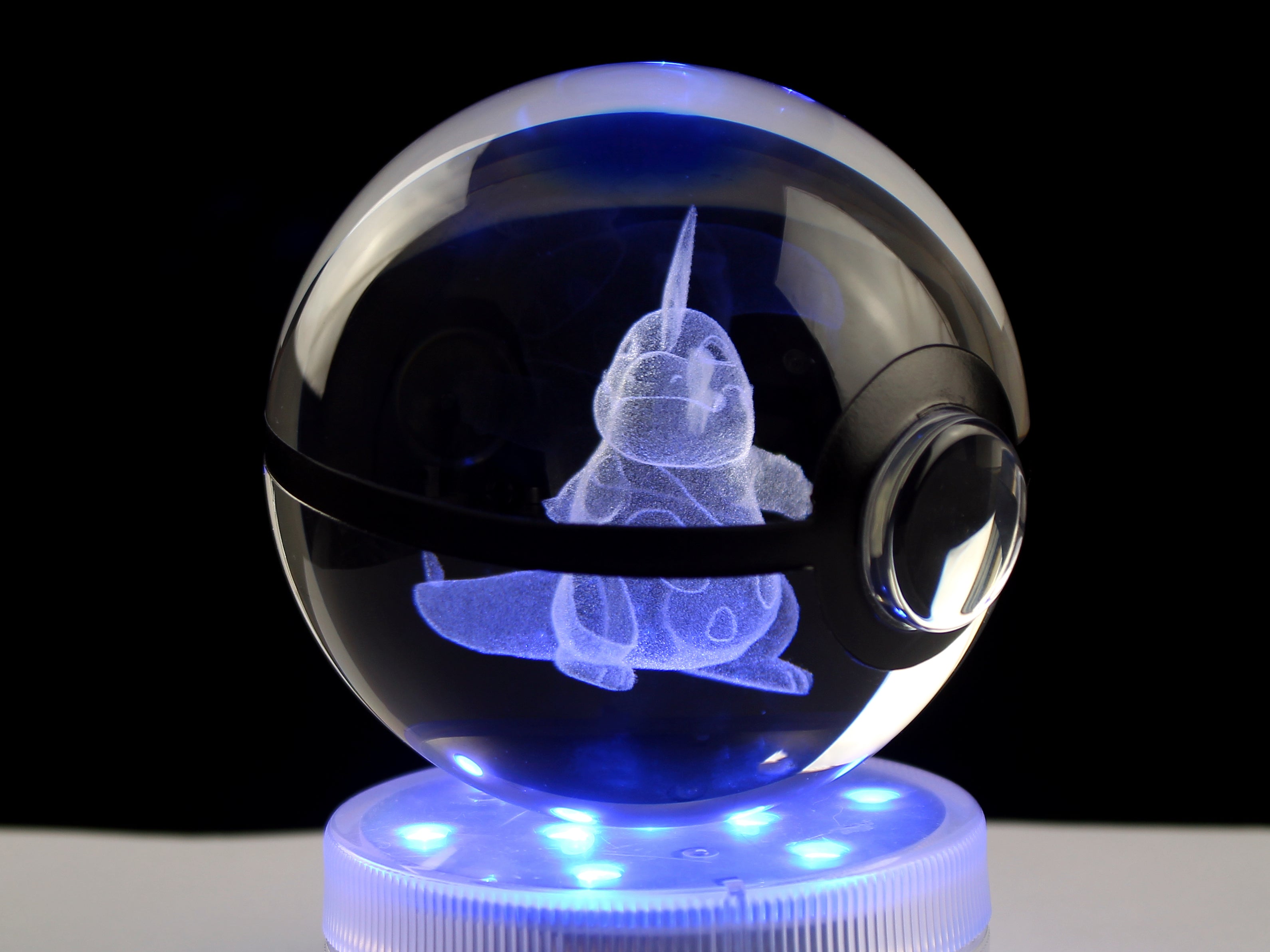 Croconaw Large Crystal Pokeball