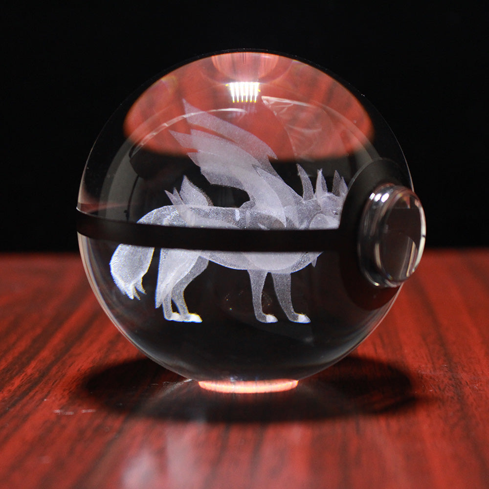 Zacian Large Crystal Pokeball