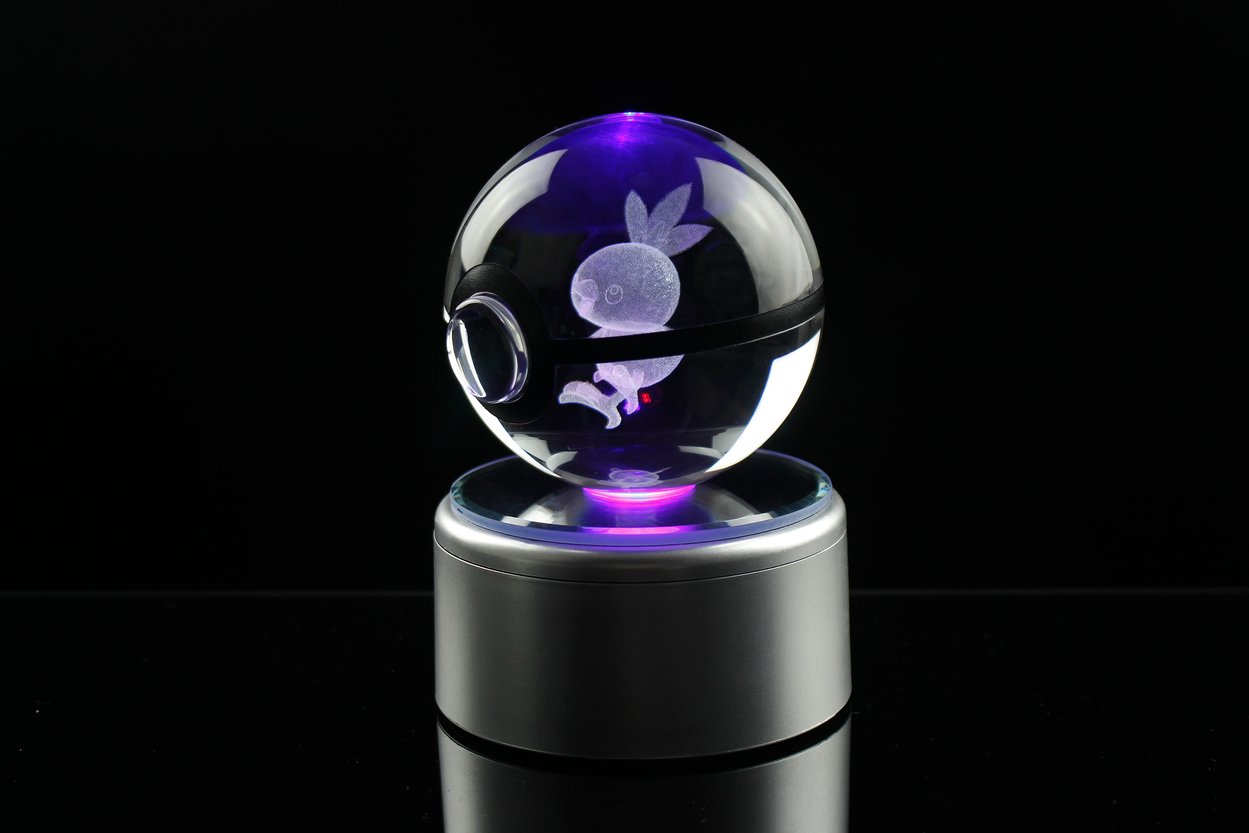 Torchic Large Crystal Pokeball