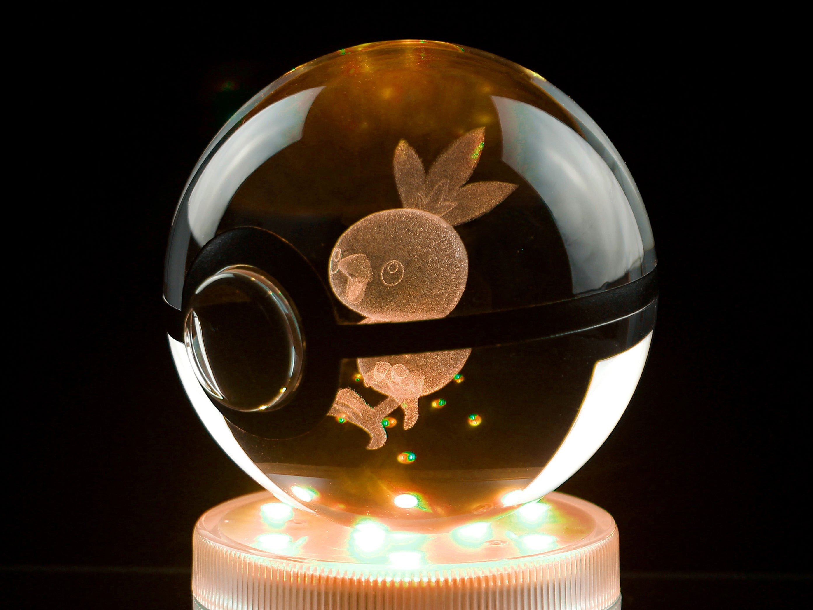 Torchic Large Crystal Pokeball