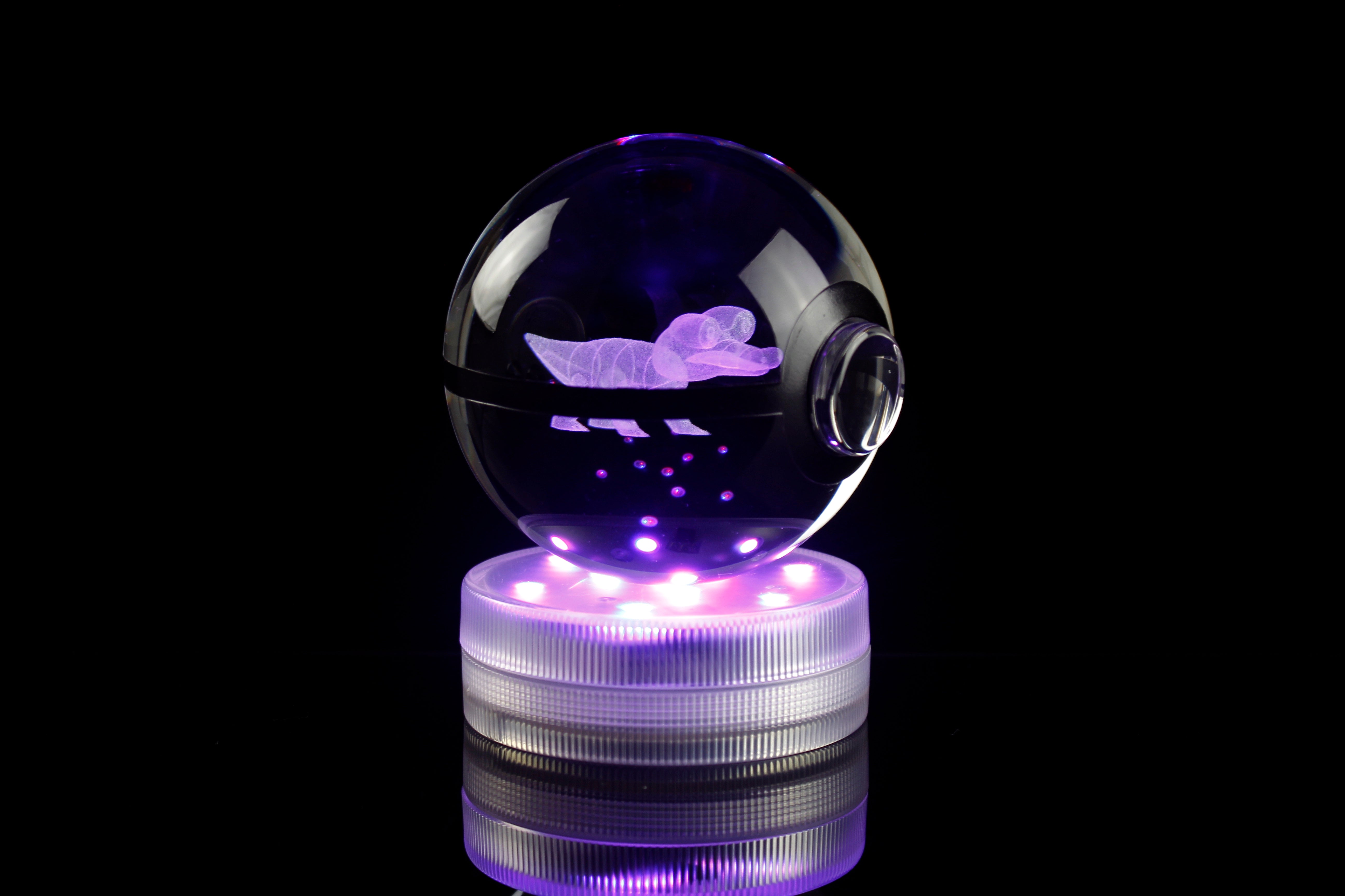 Sandile Large Crystal Pokeball