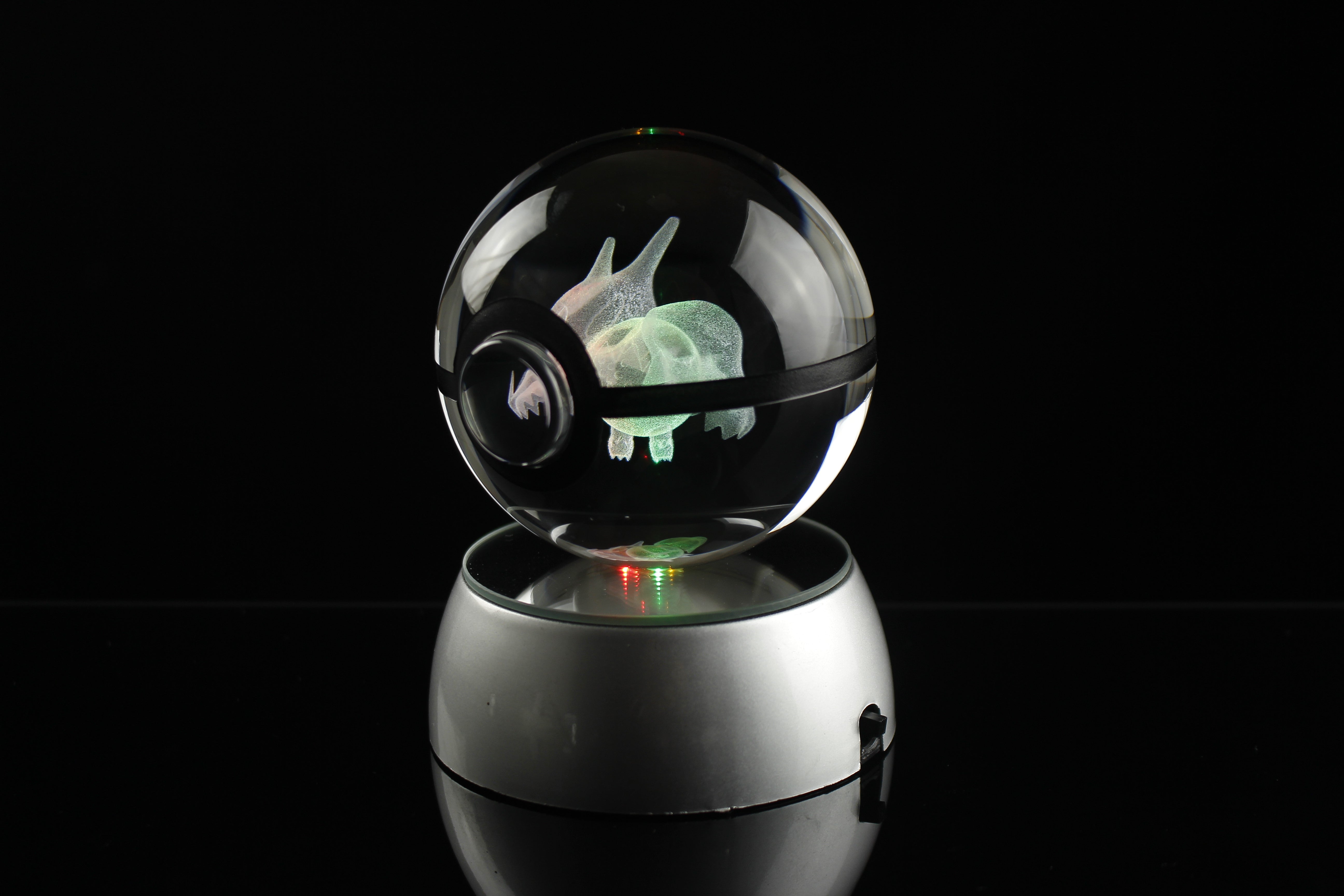 Regidrago Large Crystal Pokeball