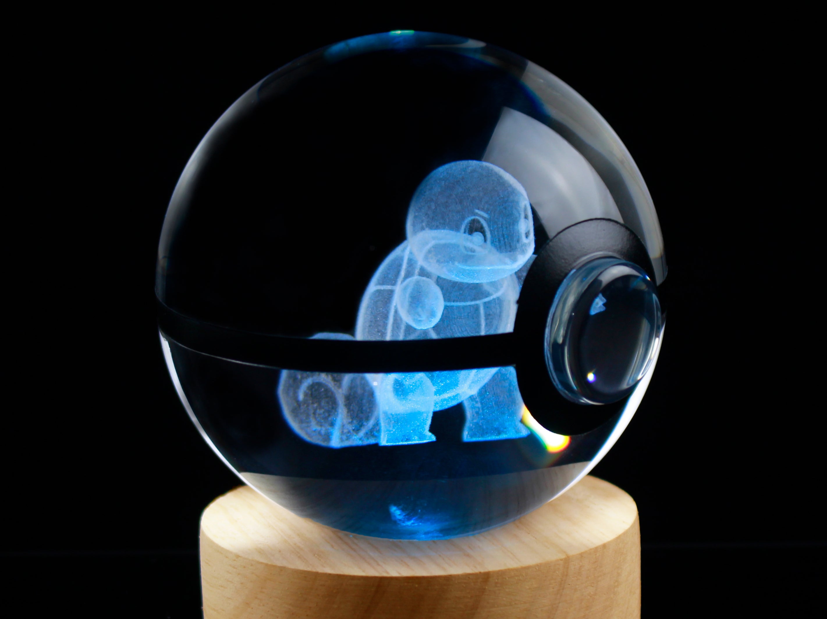 Squirtle Large Crystal Pokeball