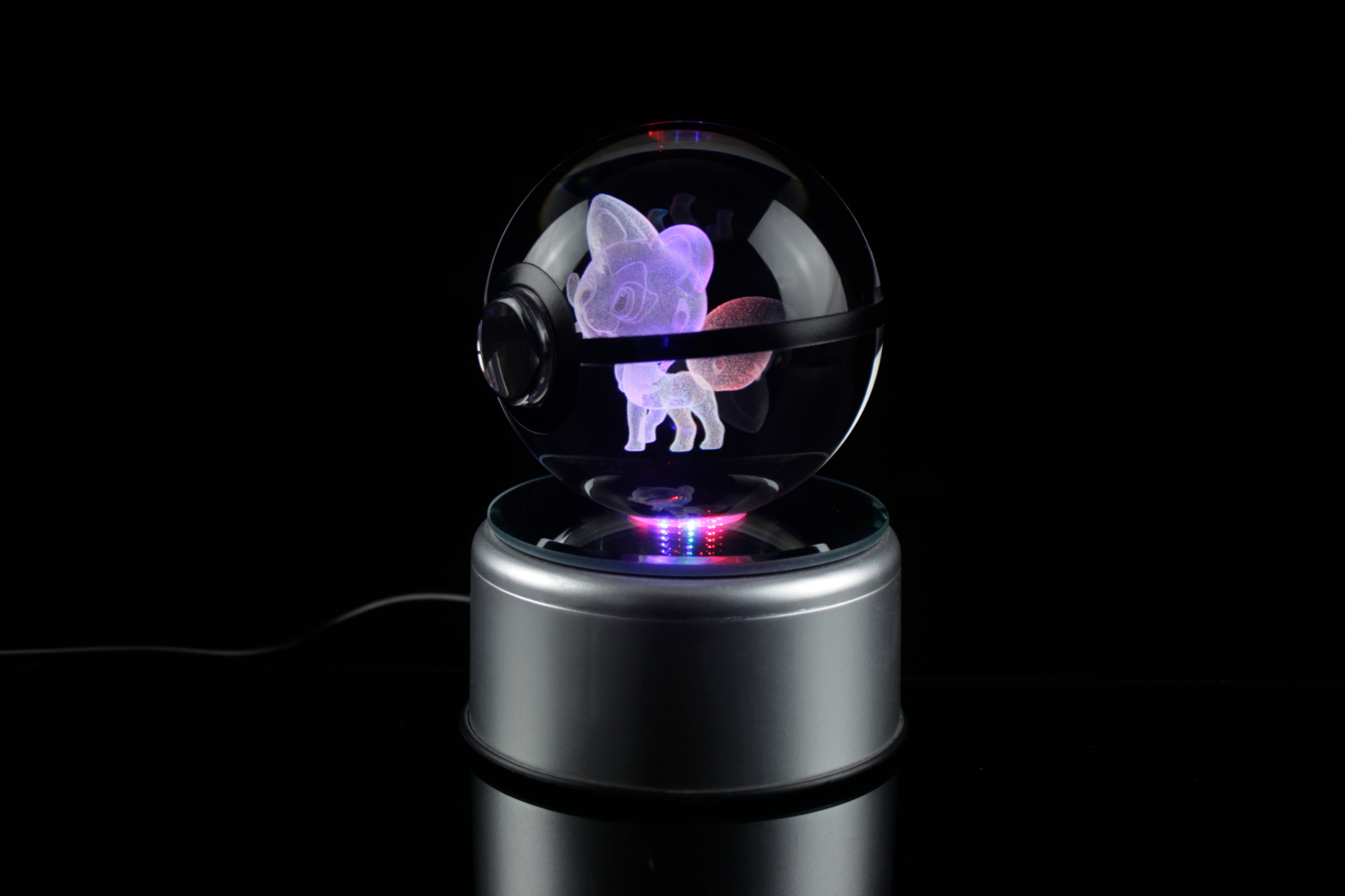 Sprigatito Large Crystal Pokeball