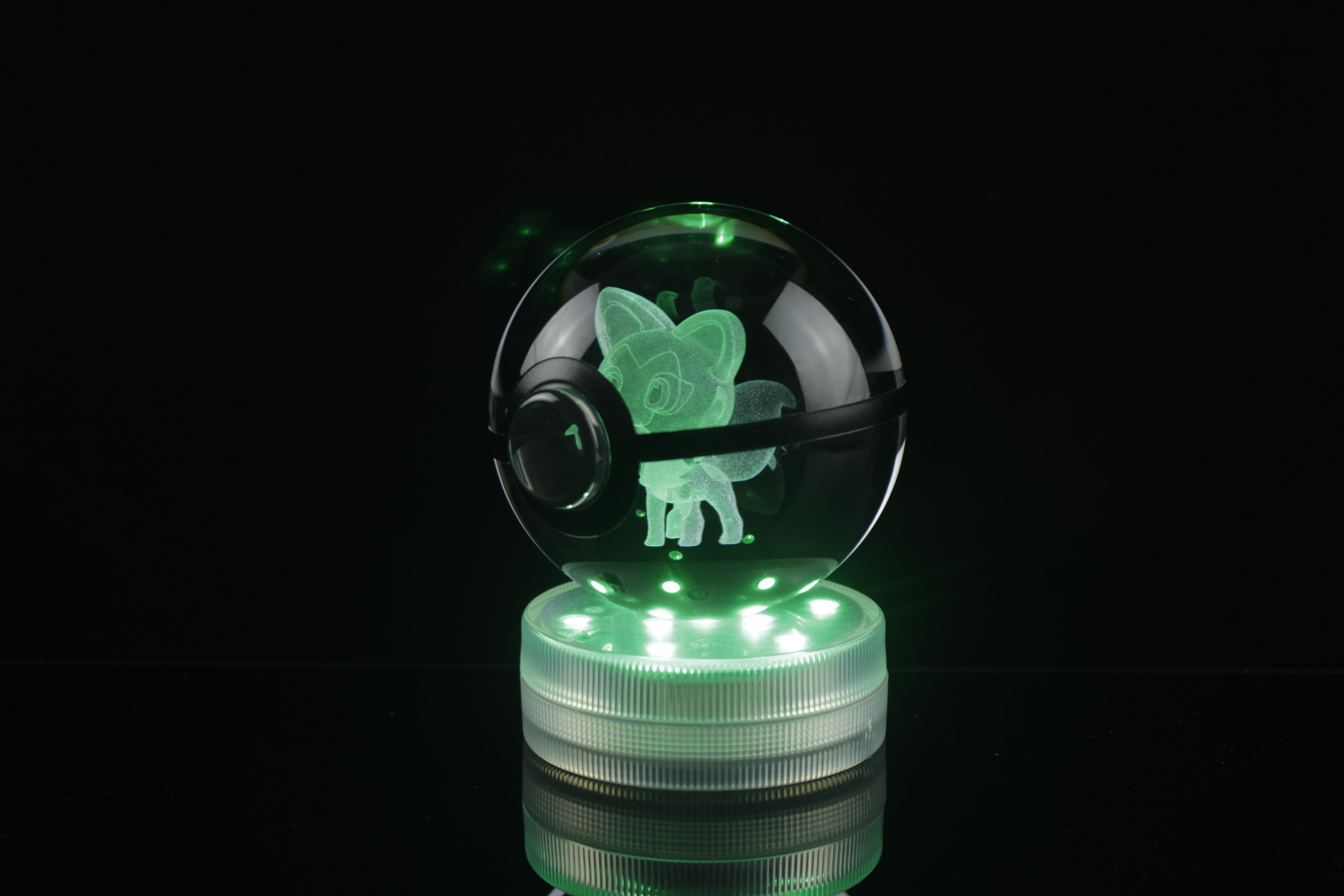 Sprigatito Large Crystal Pokeball