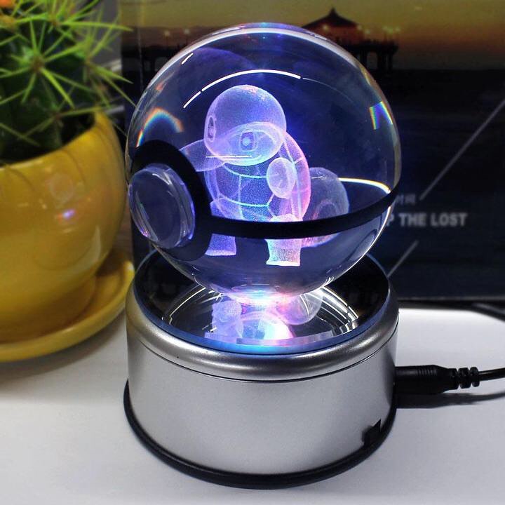 Squirtle Large Crystal Pokeball