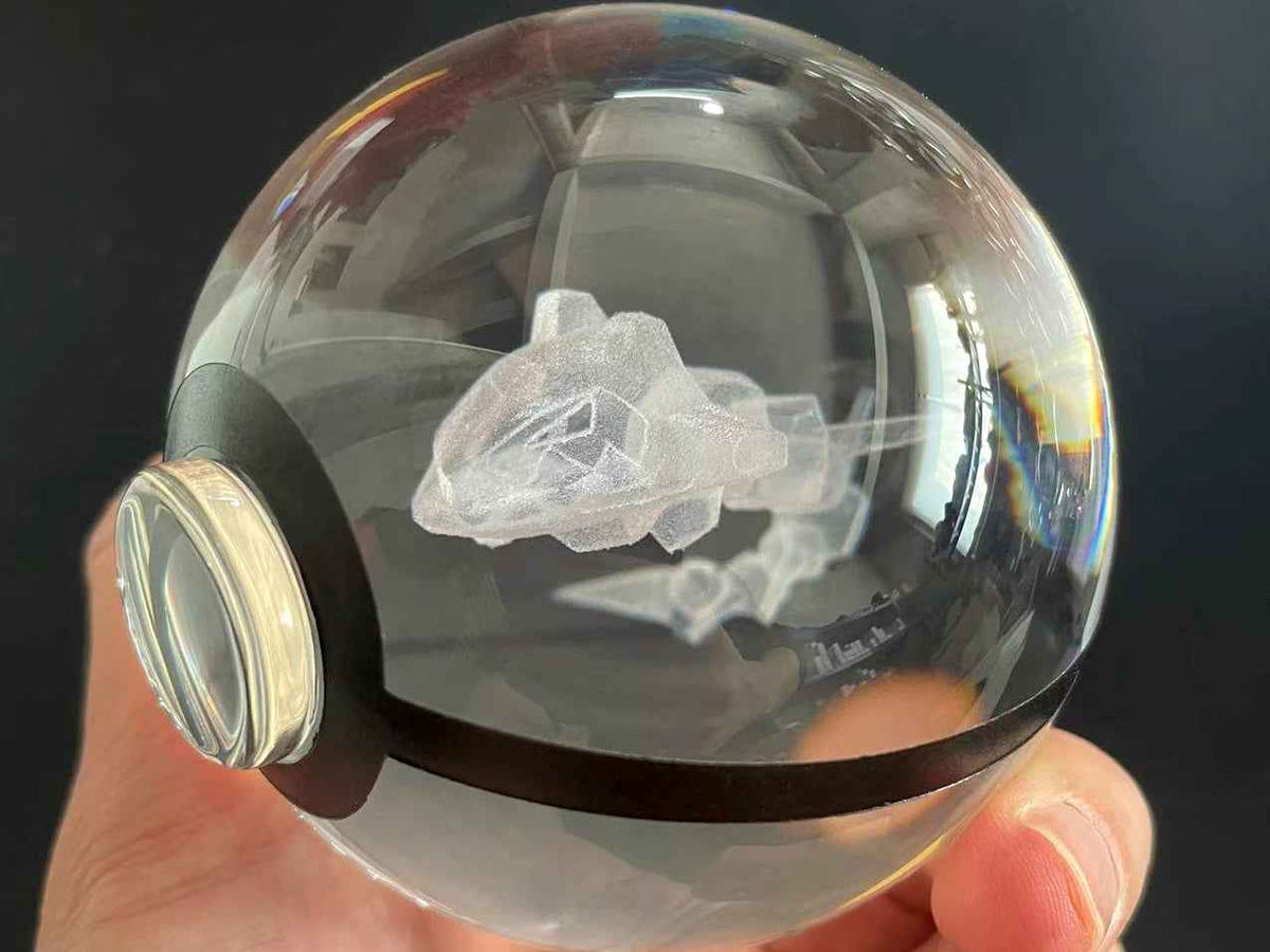 Steelix Large Crystal Pokeball
