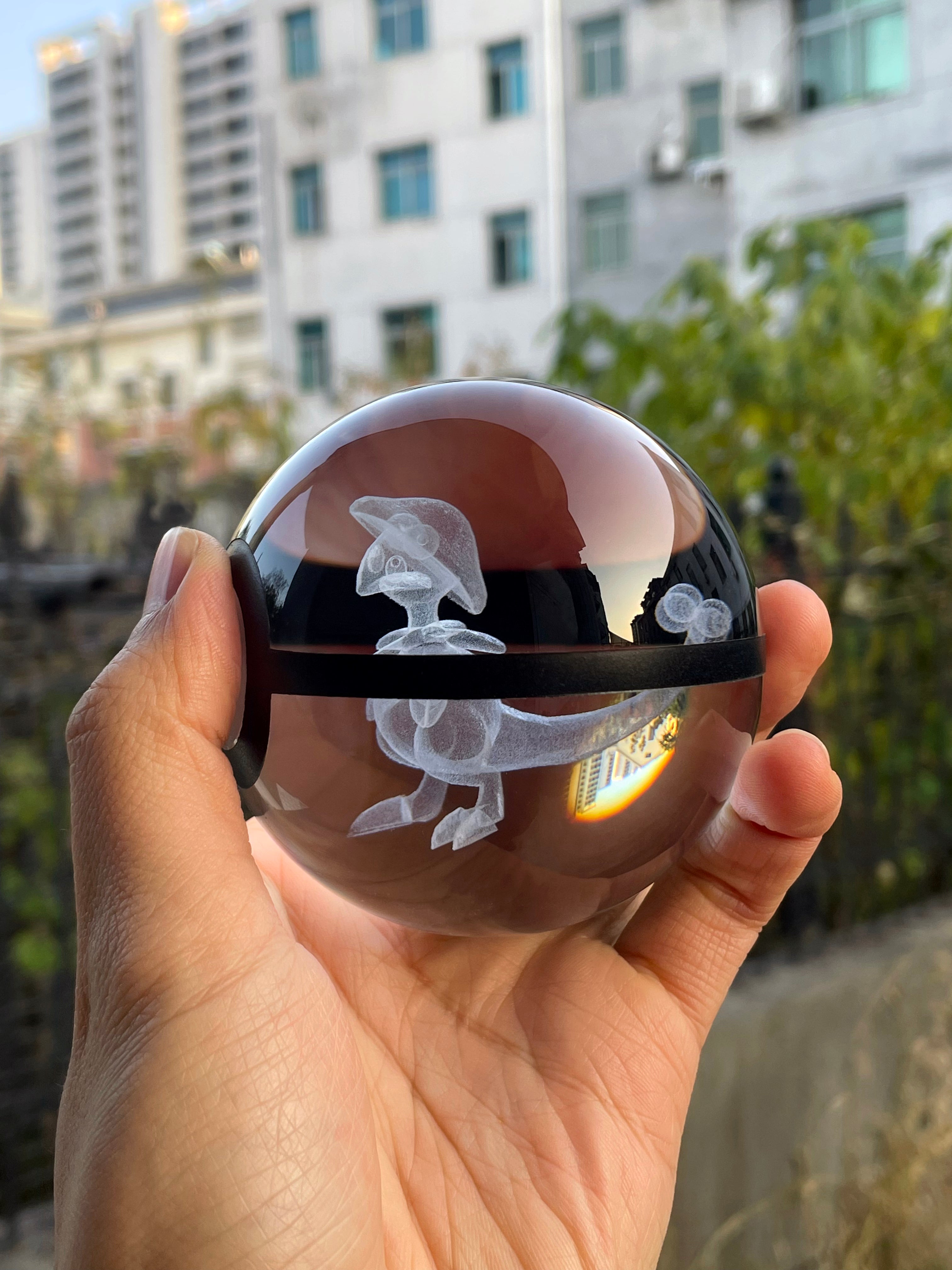 Breloom Large Crystal Pokeball