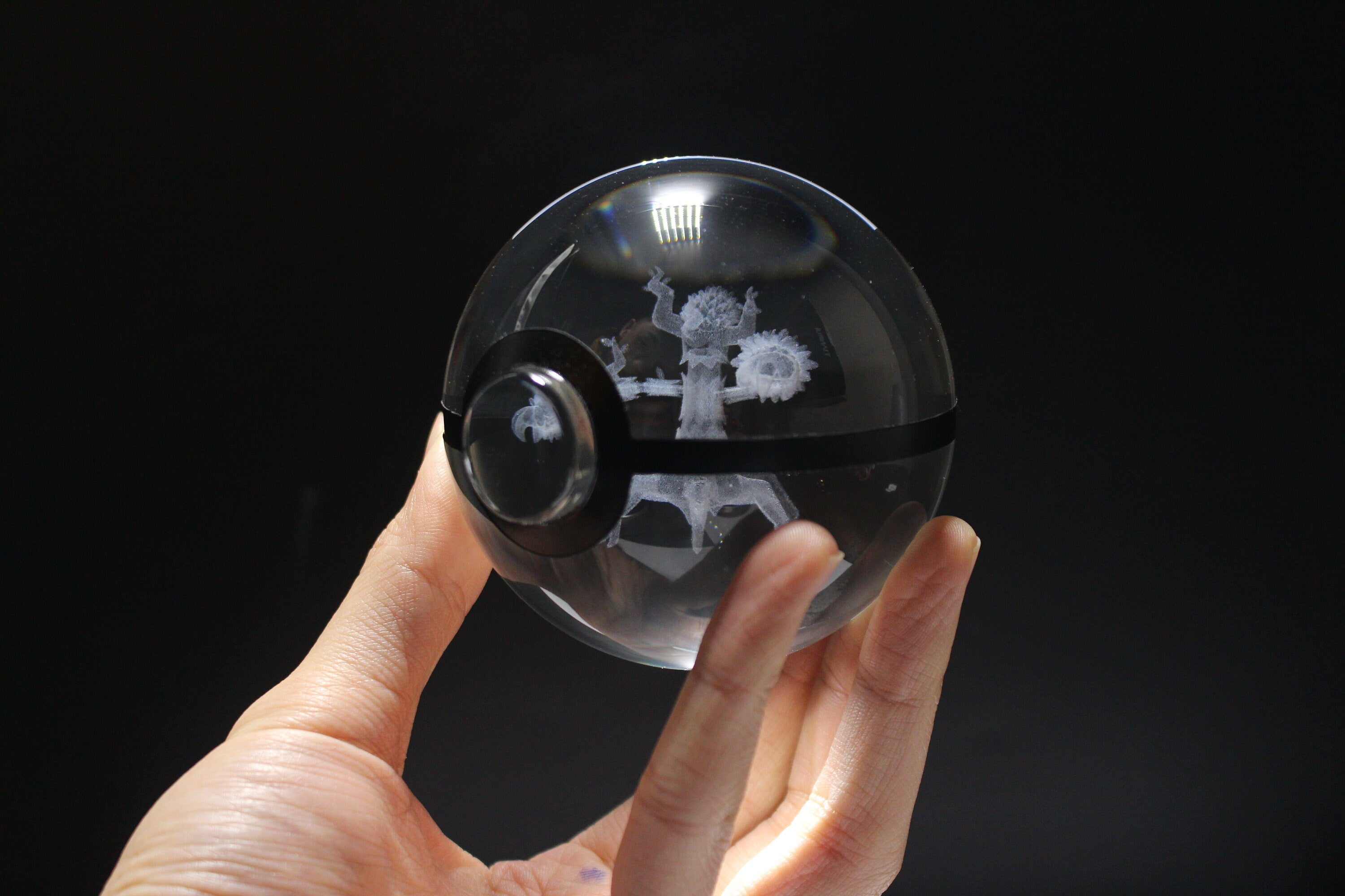 Trevenant Large Crystal Pokeball