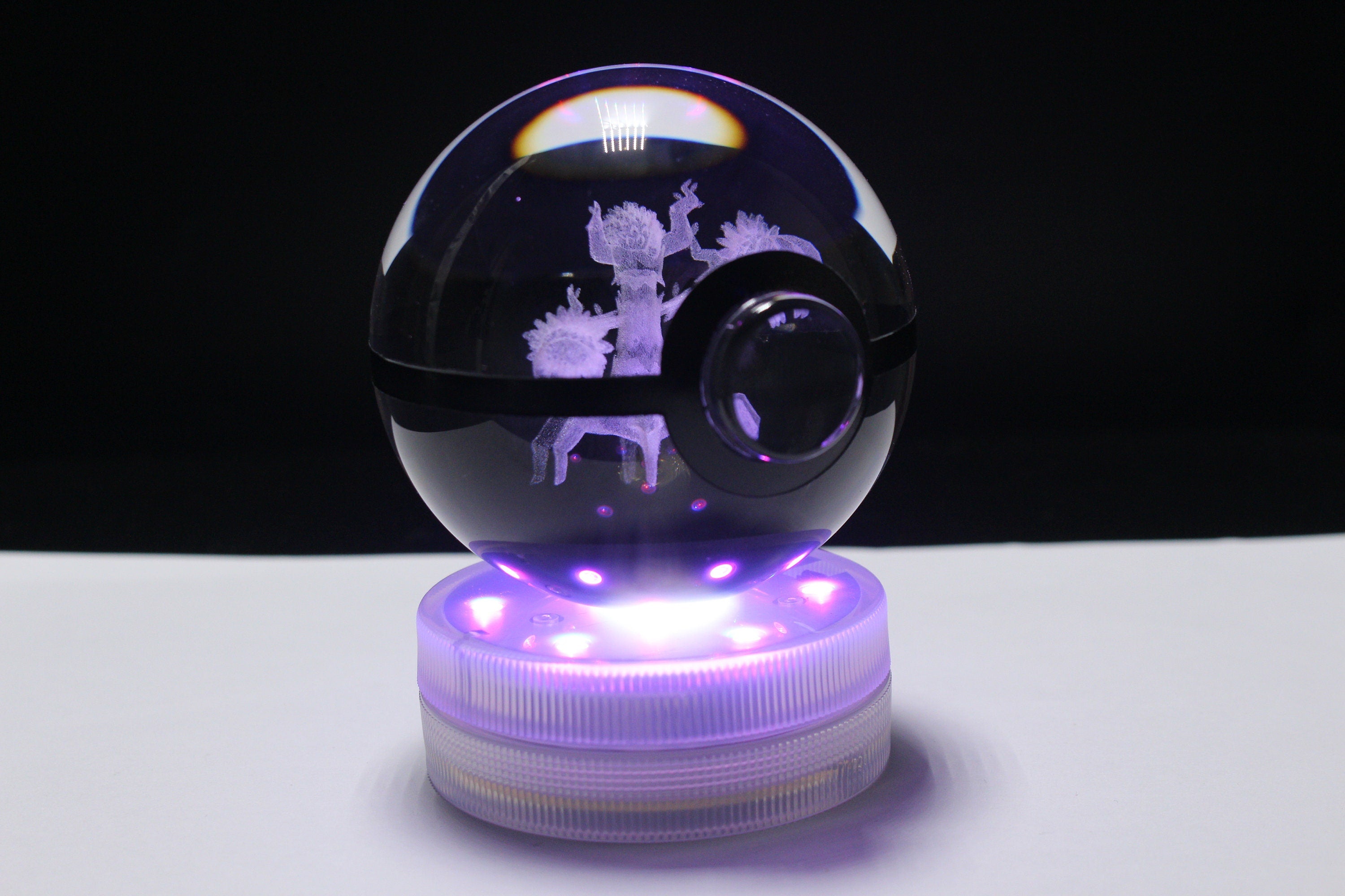 Trevenant Large Crystal Pokeball