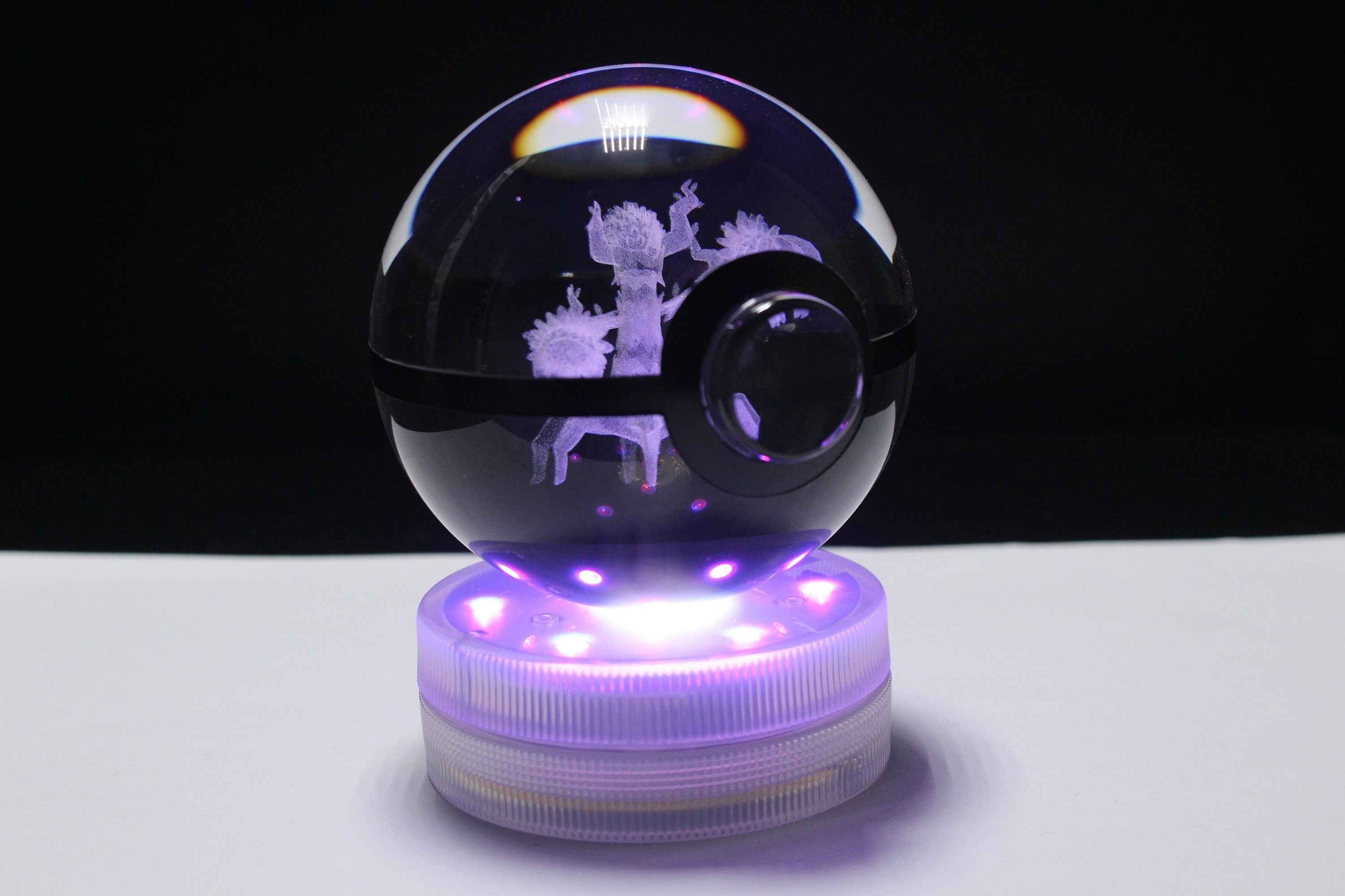 Trevenant Large Crystal Pokeball