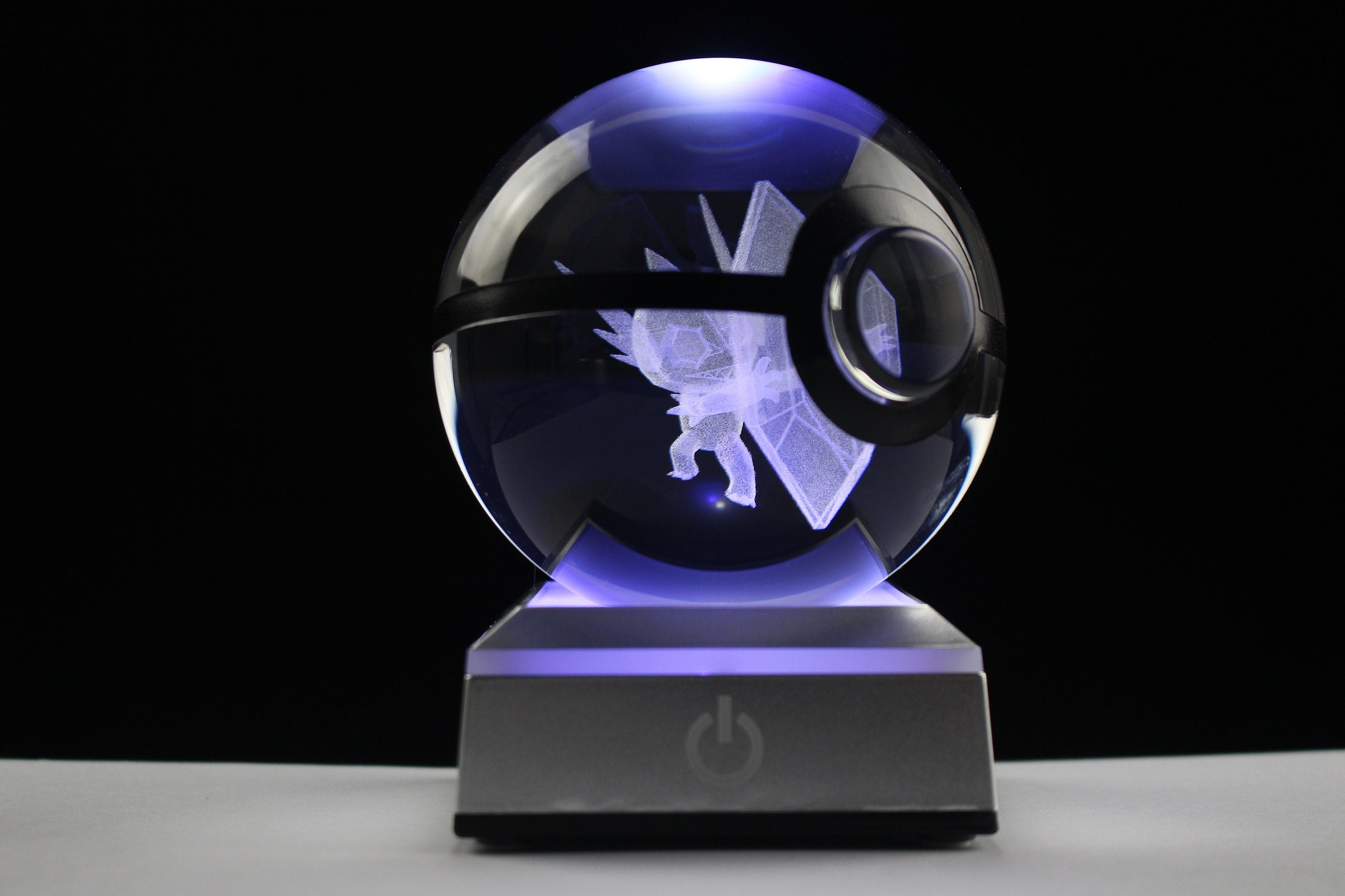 Mega Sableye Large Crystal Pokeball