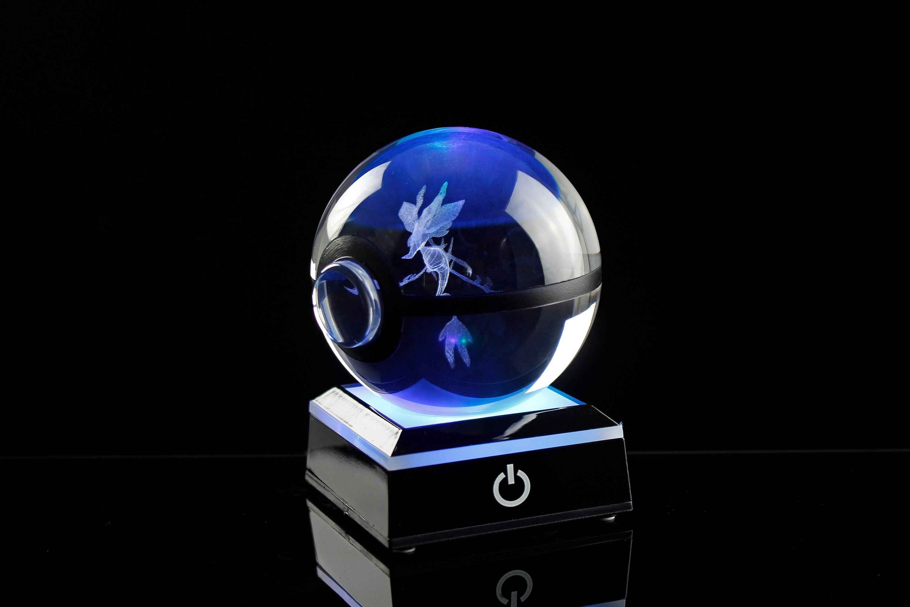 Dragalge Large Crystal Pokeball