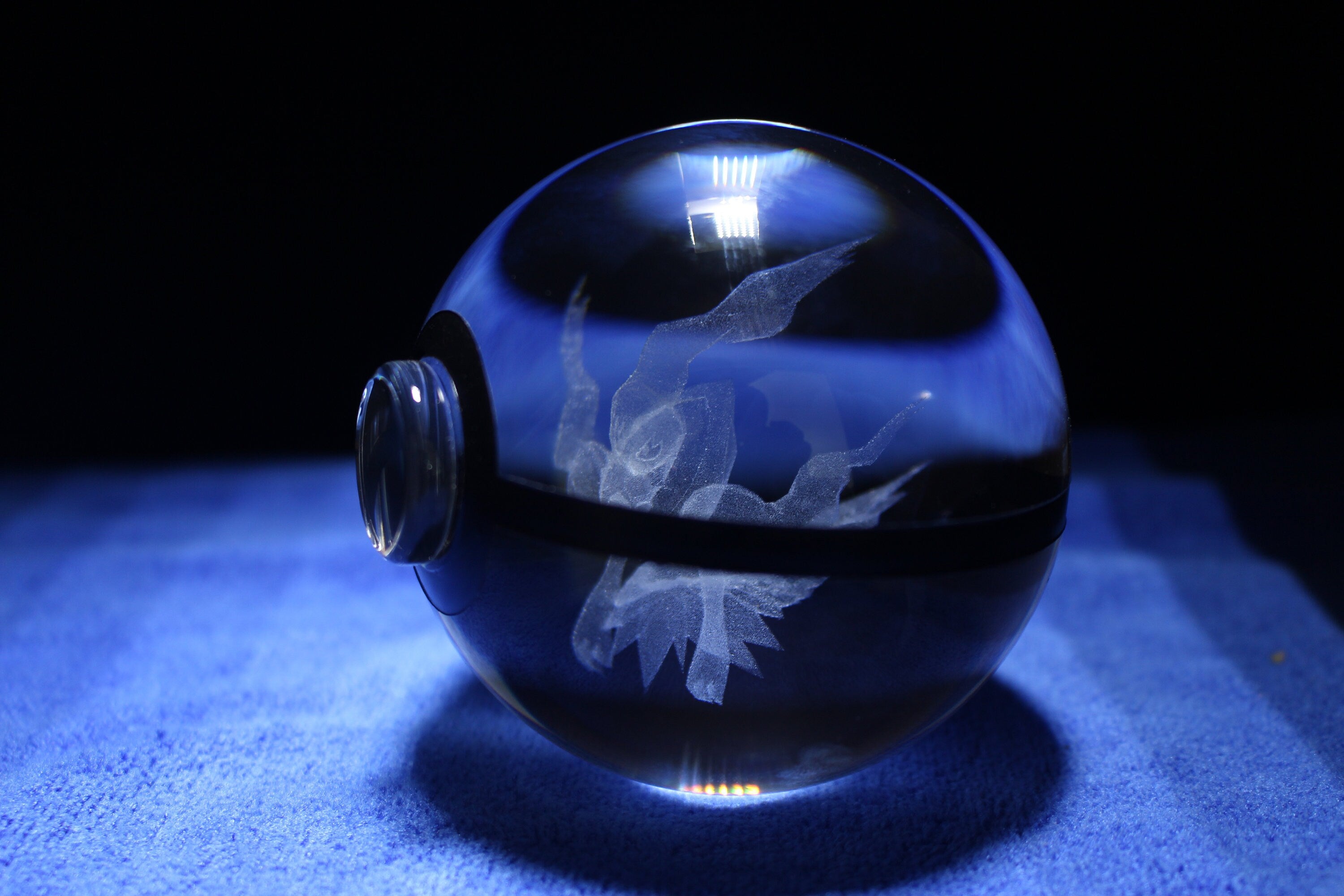 Darkrai Large Crystal Pokeball