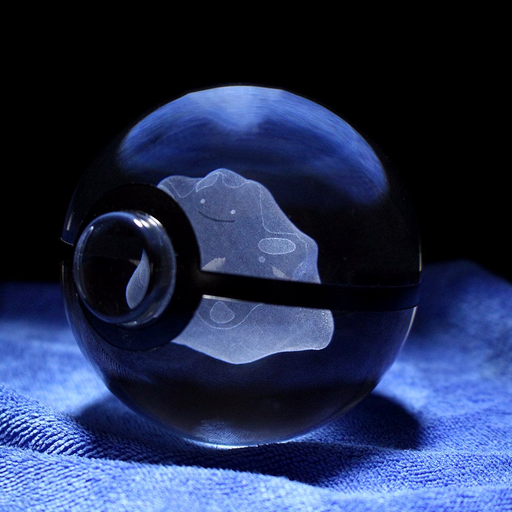 Ditto Large Crystal Pokeball