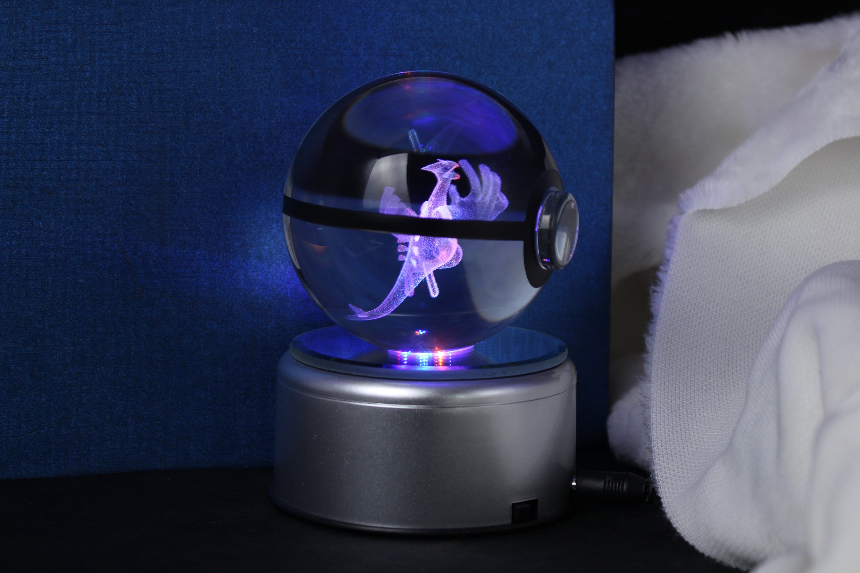 Lugia Large Crystal Pokeball