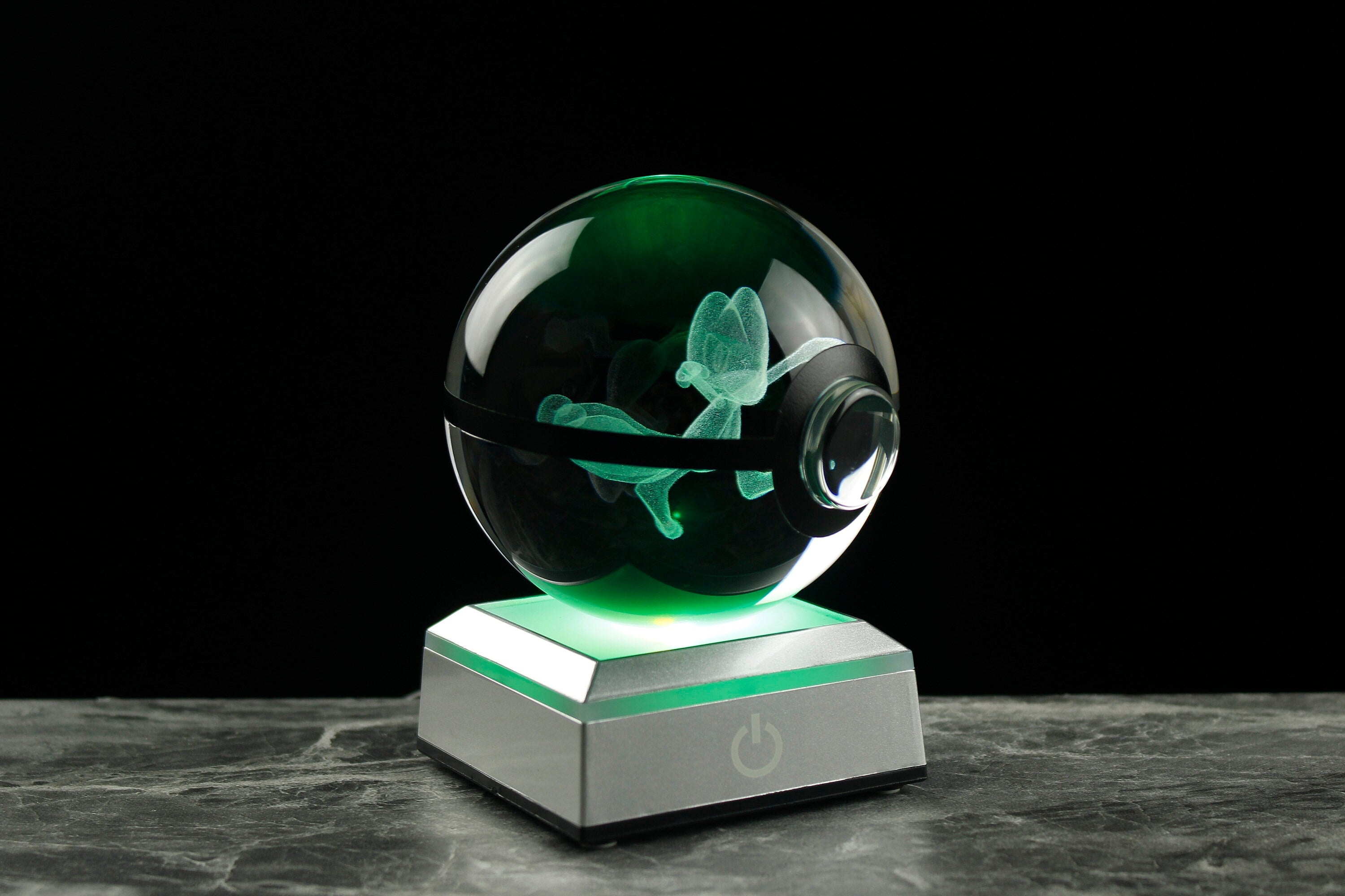 Treecko Large Crystal Pokeball