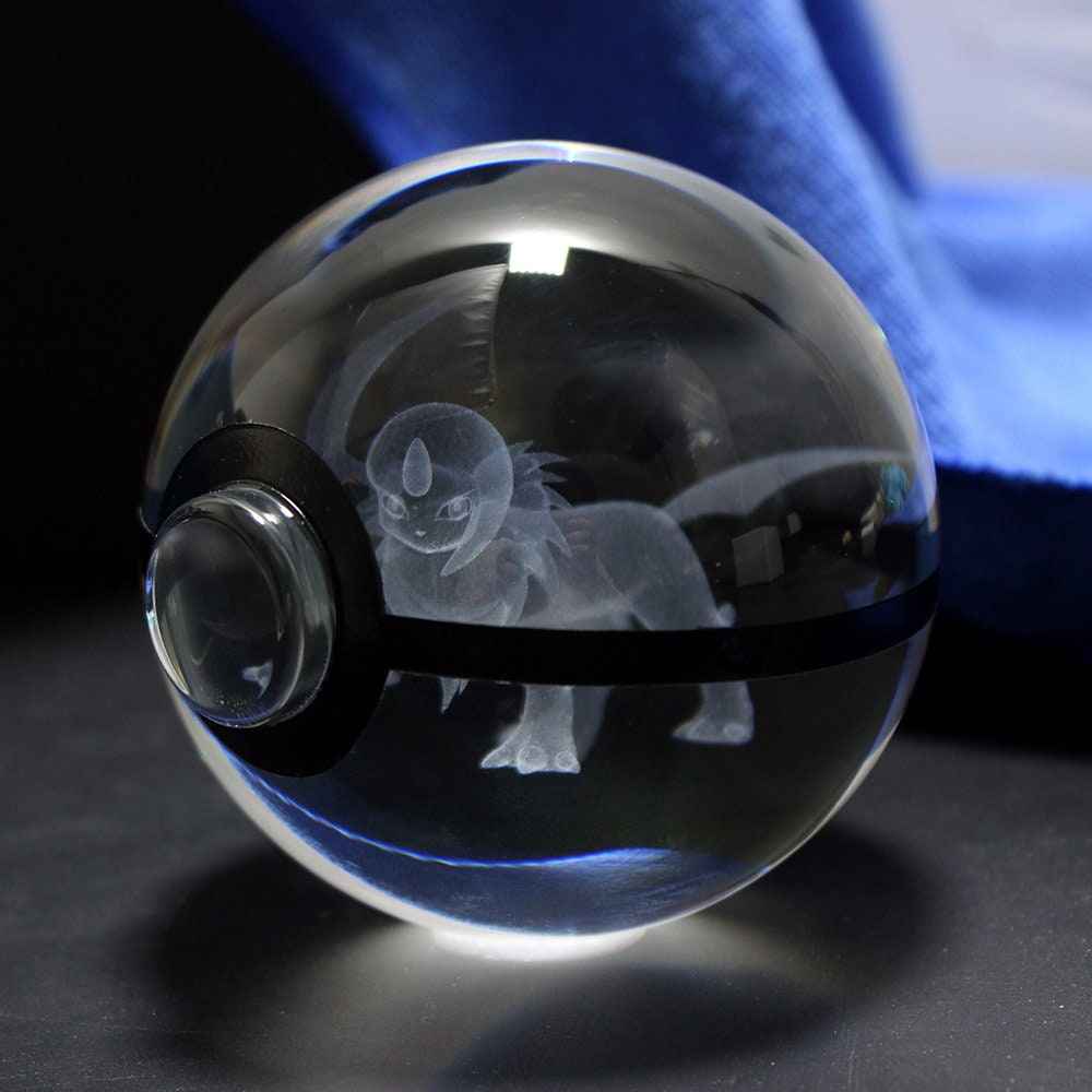 Absol Large Crystal Pokeball