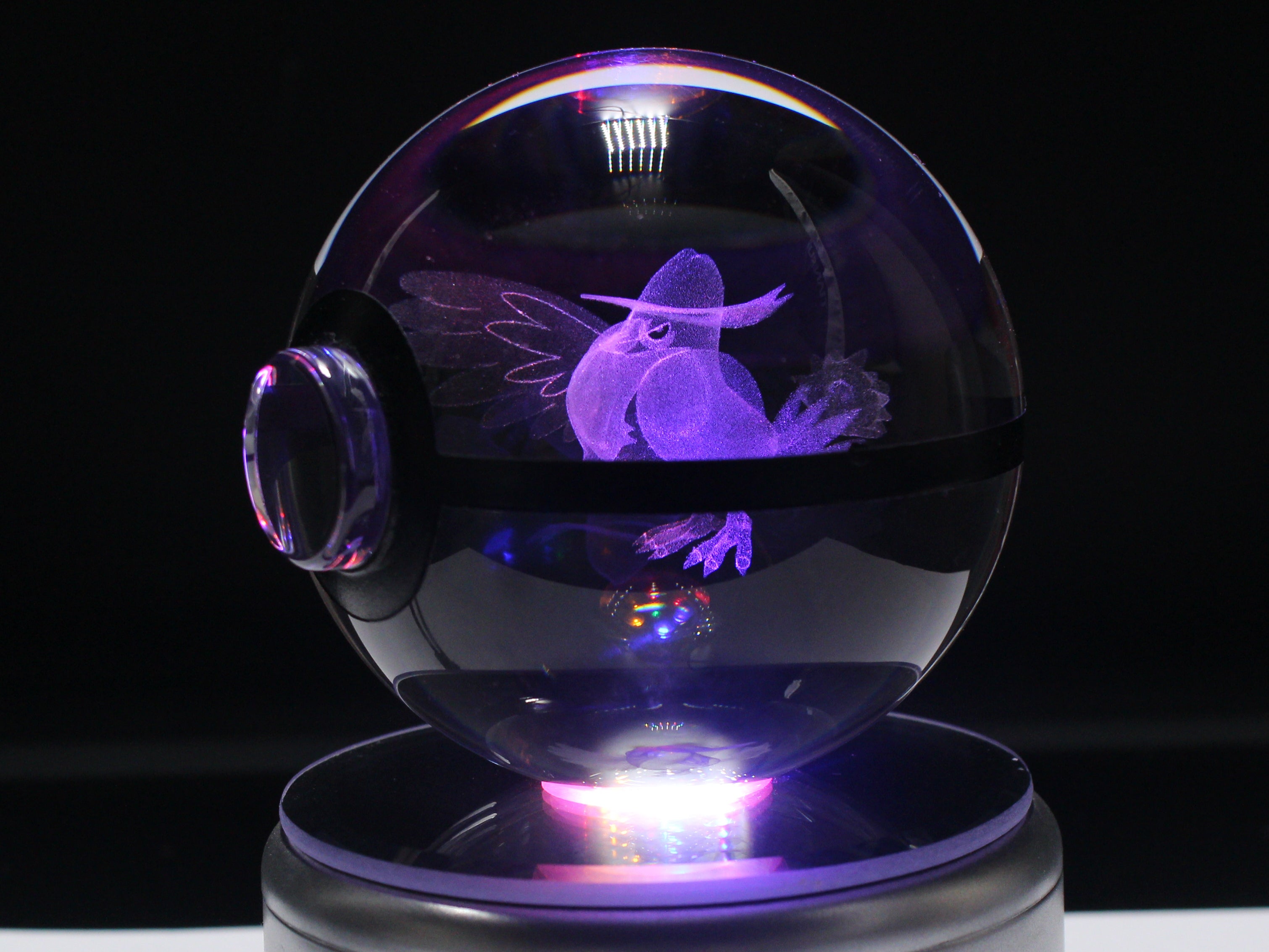 Honchkrow Large Crystal Pokeball