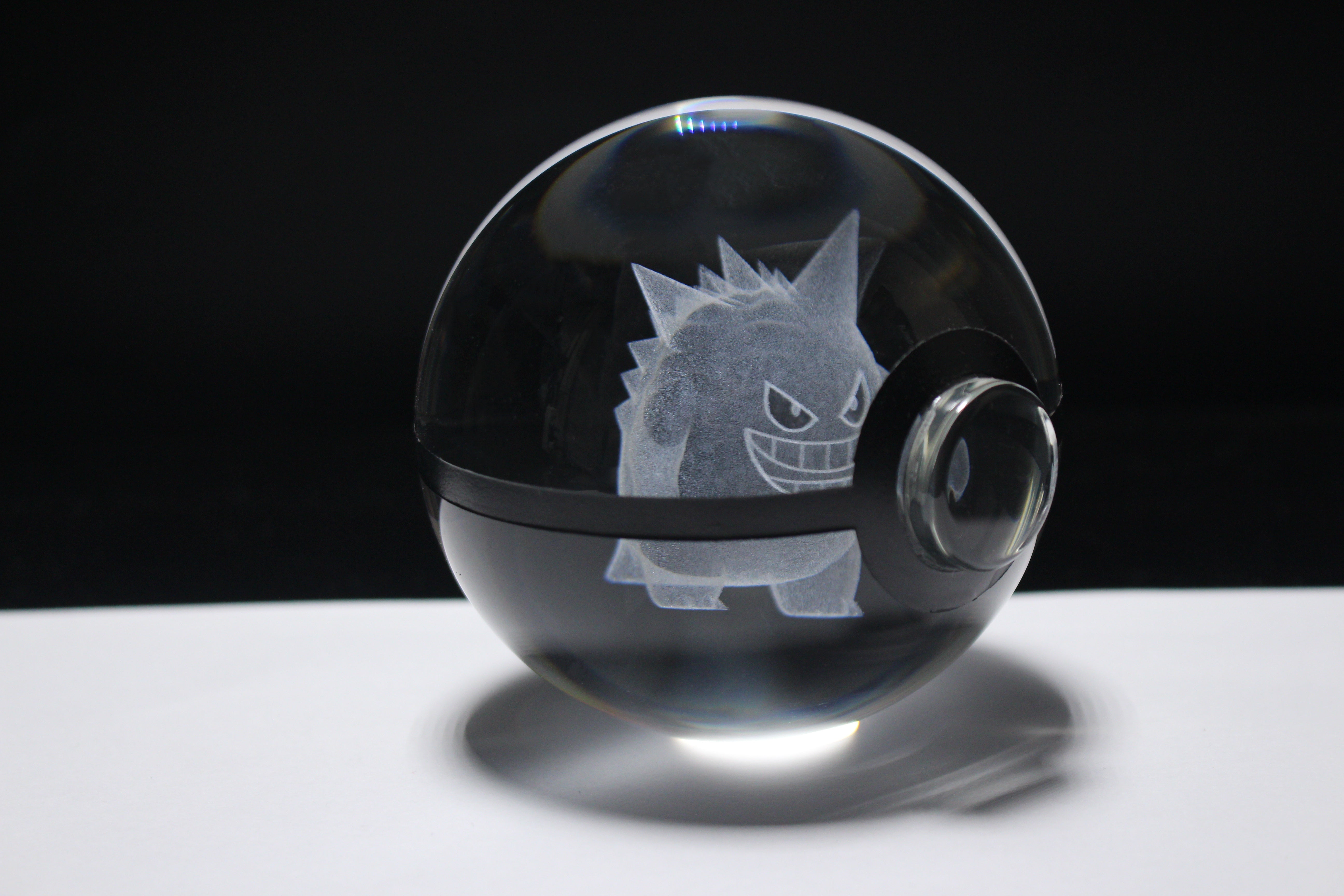 Gengar Large Crystal Pokeball