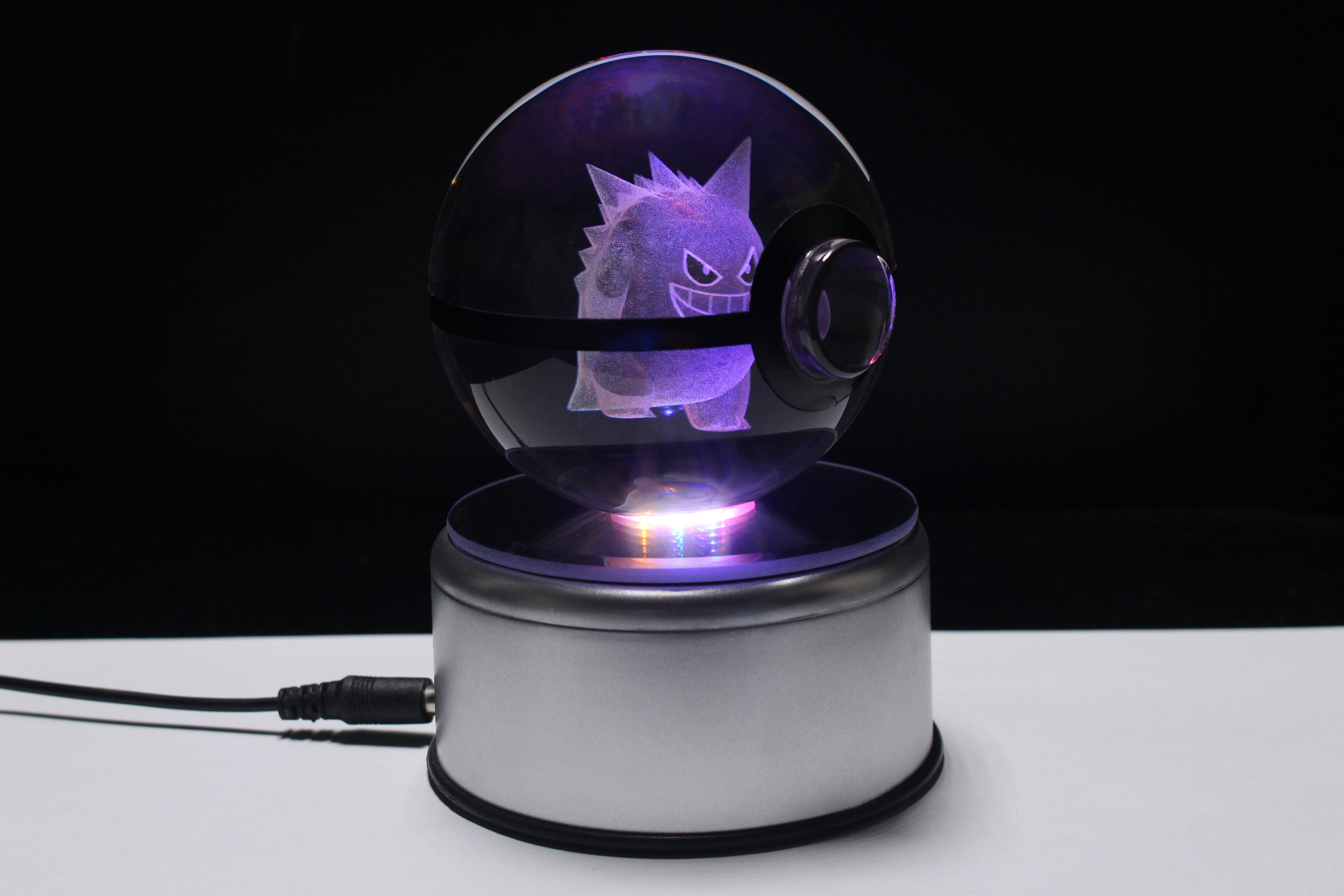 Gengar Large Crystal Pokeball