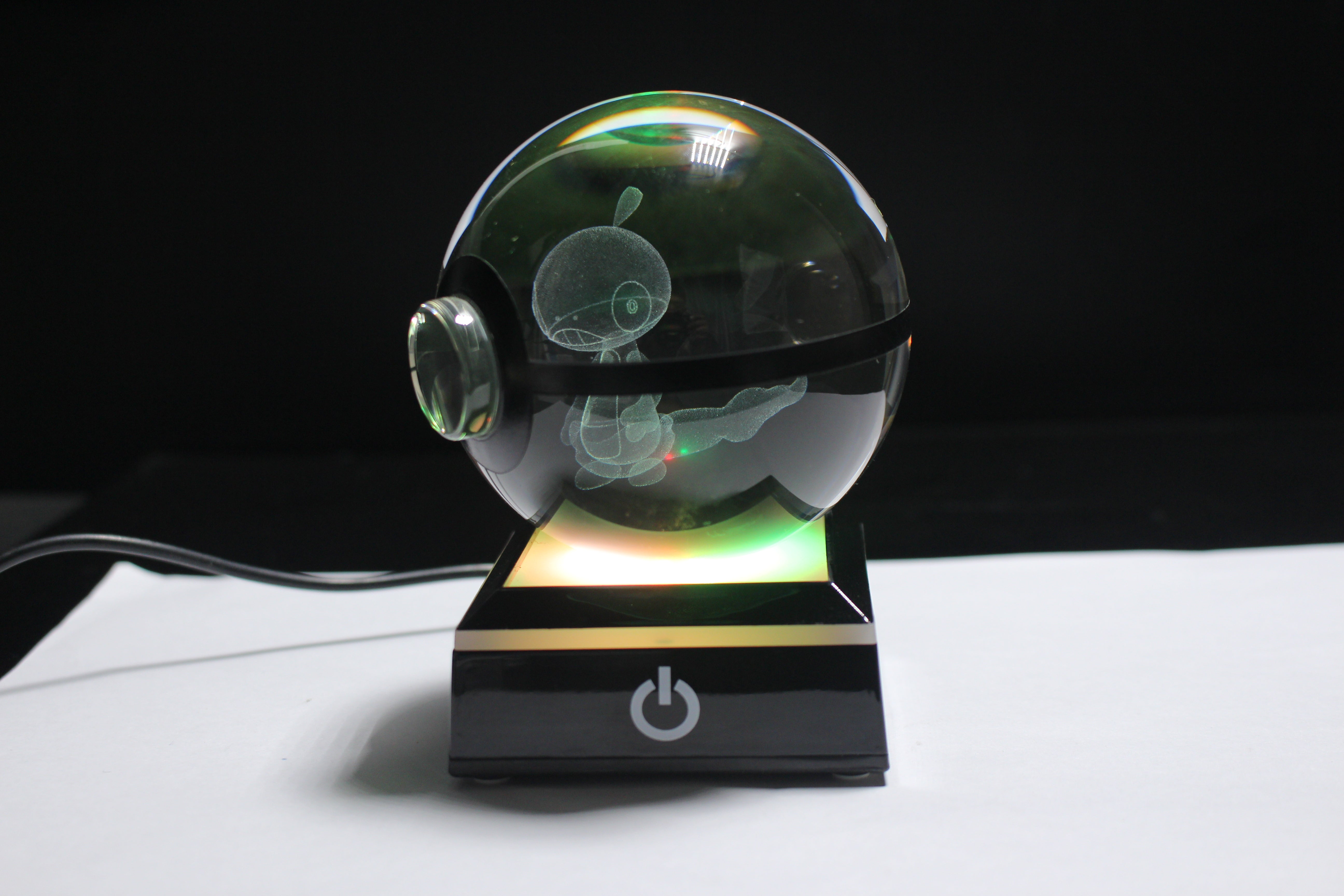 Scraggy Large Crystal Pokeball