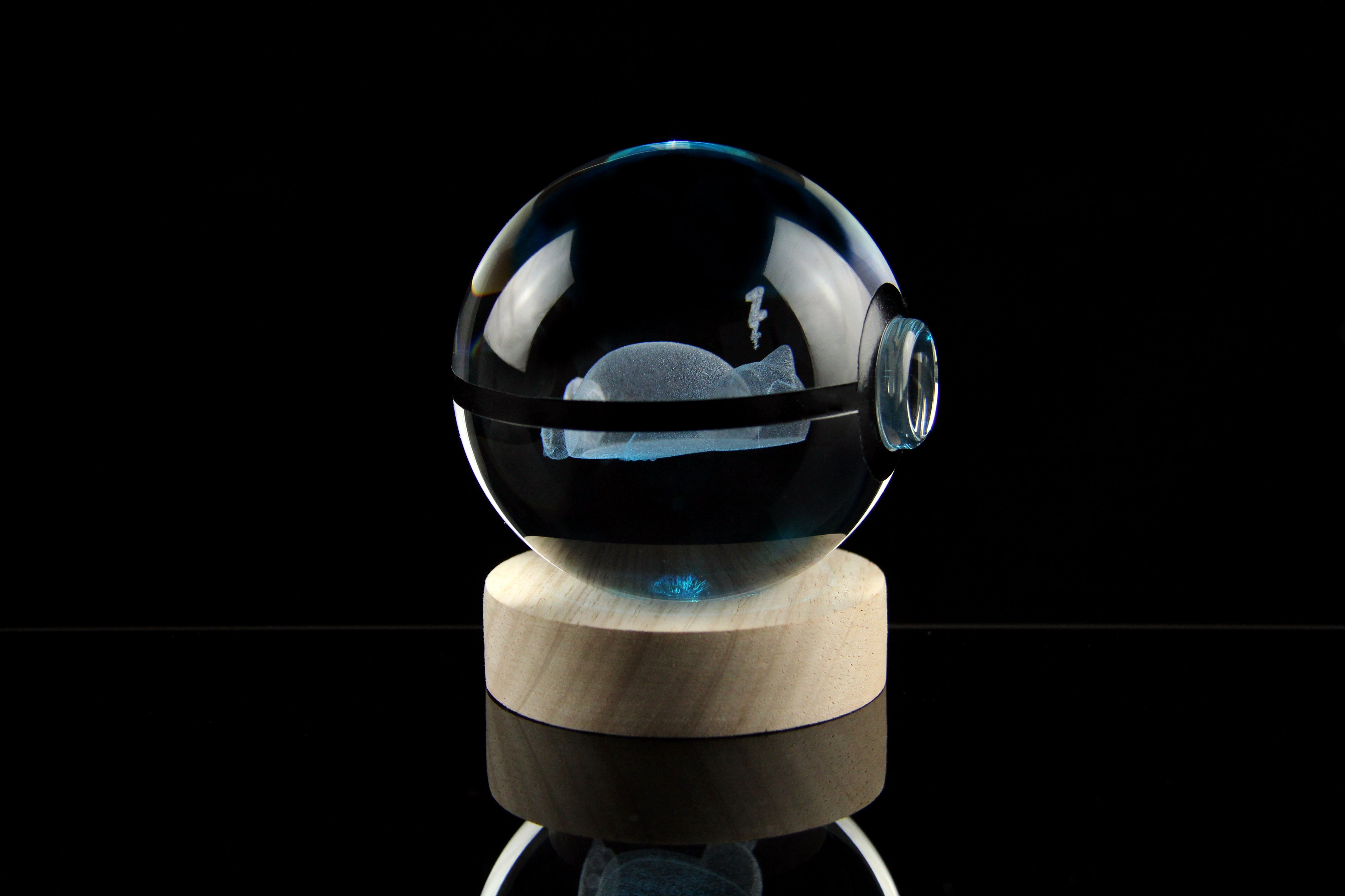 Sleeping Snorlax Large Crystal Pokeball