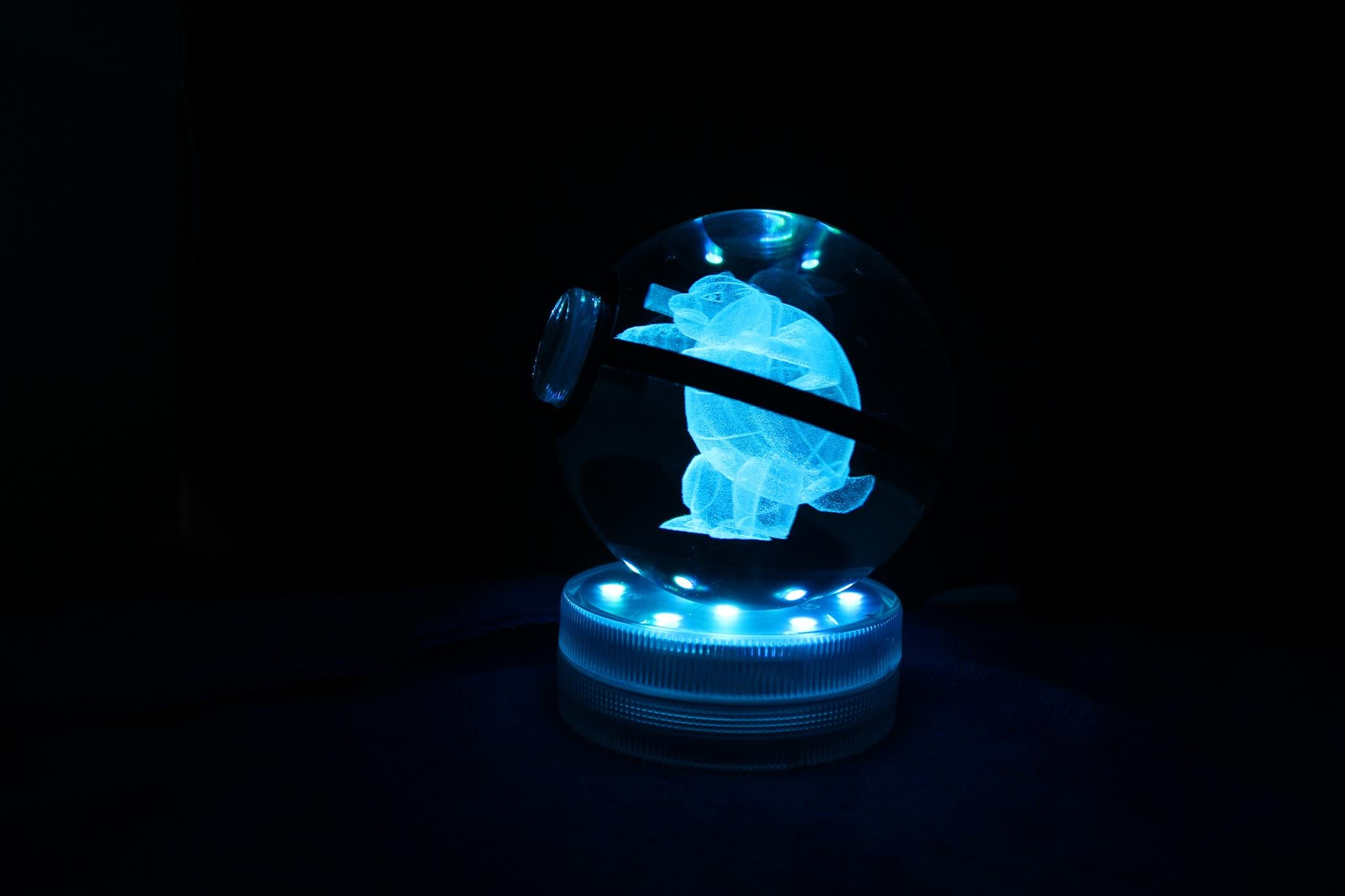 Blastoise Large Crystal Pokeball