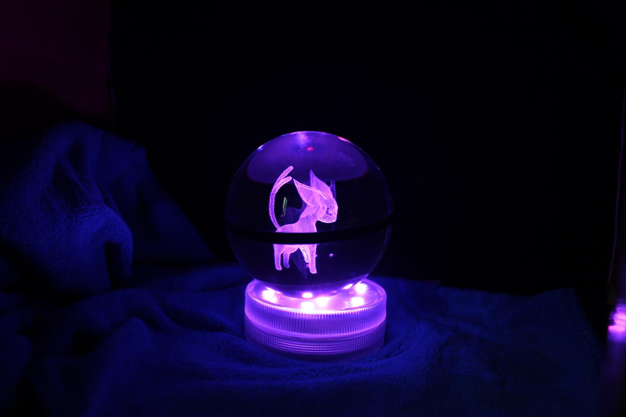 Espeon Large Crystal Pokeball