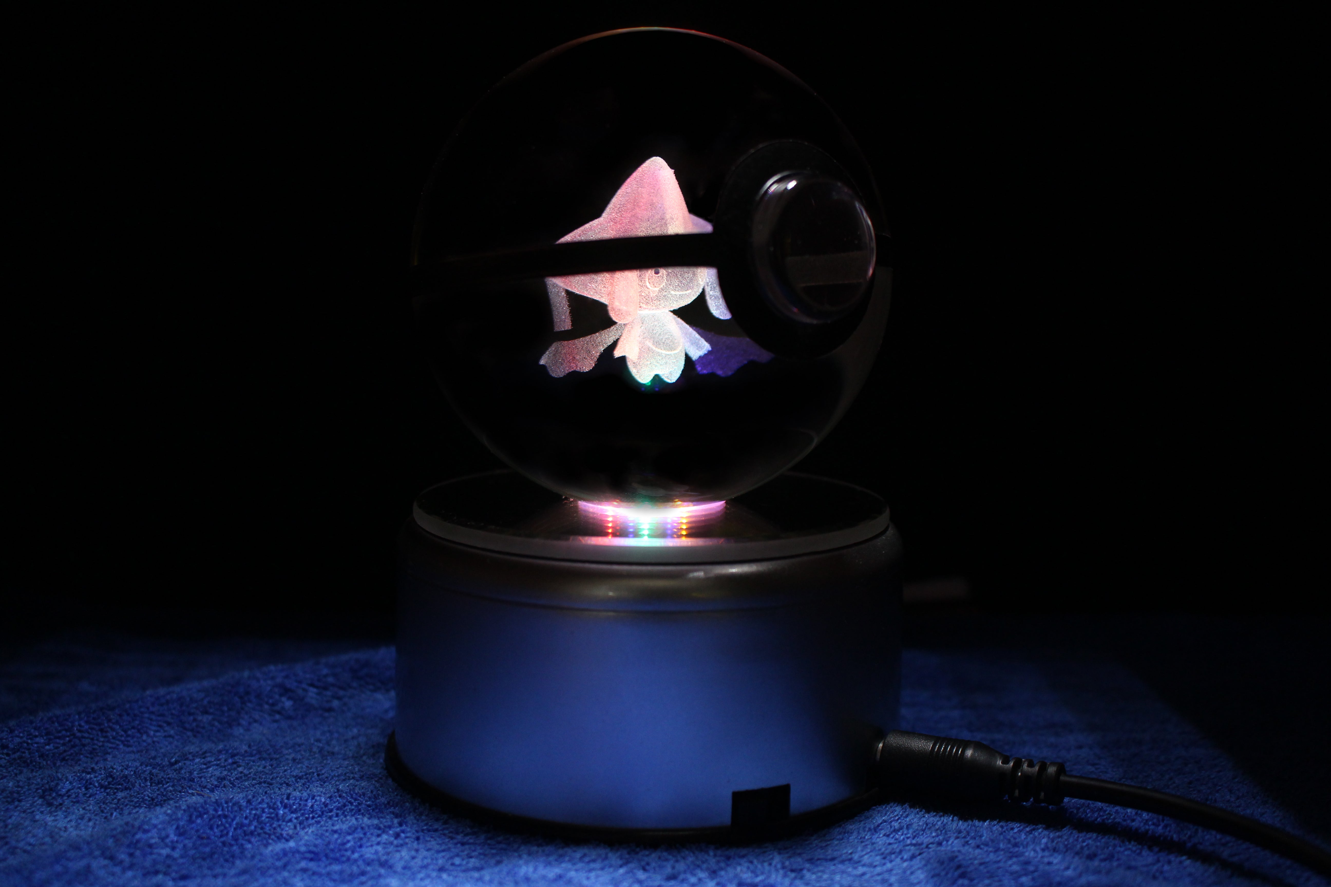 Jirachi Large Crystal Pokeball