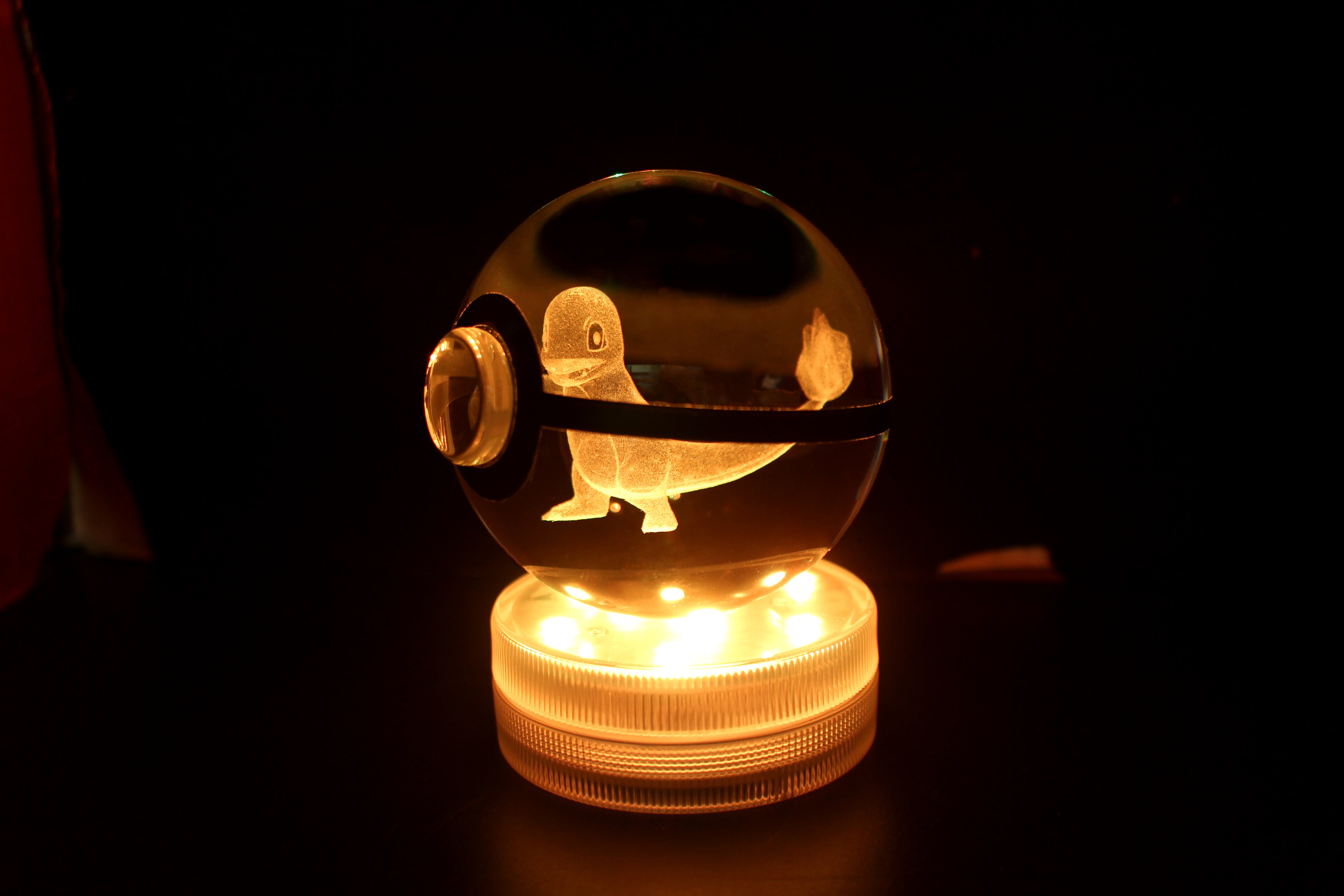 Charmander Large Crystal Pokeball