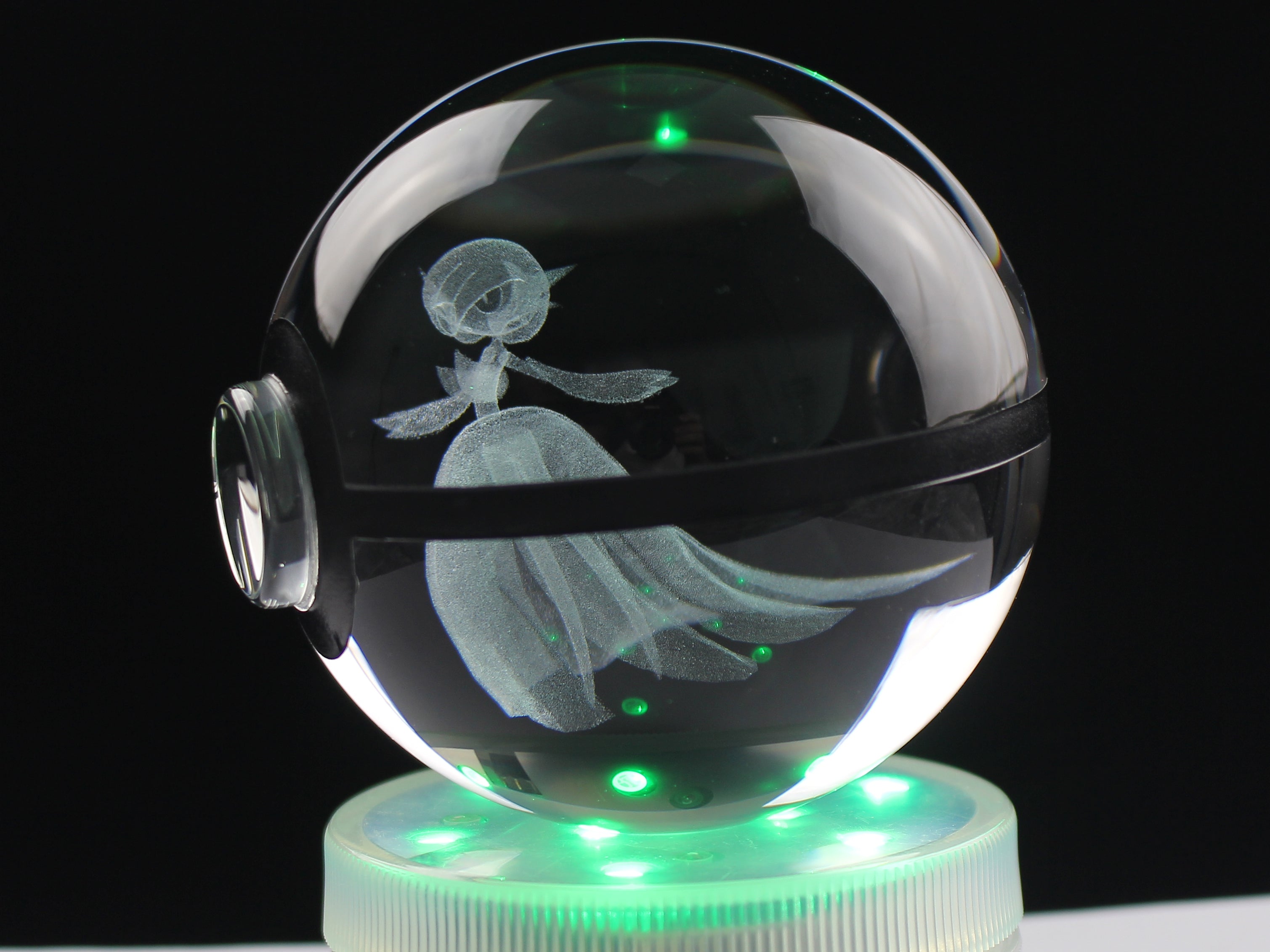 Mega Gardevoir Large Crystal Pokeball