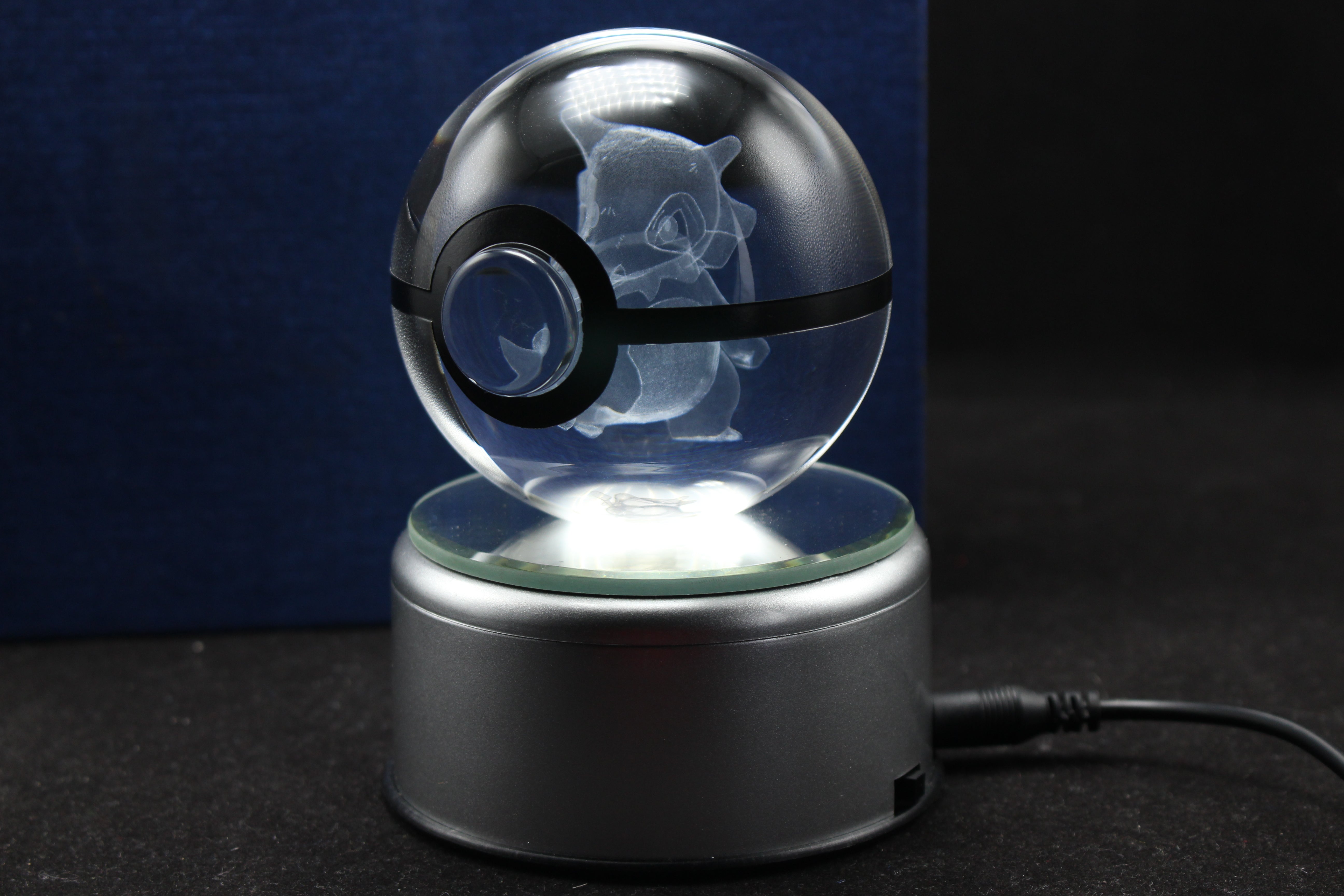 Cubone Large Crystal Pokeball