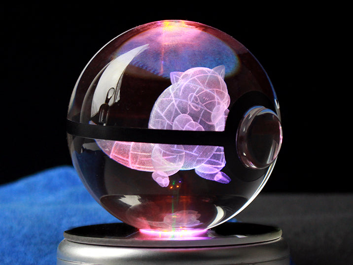 Sandscrew Large Crystal Pokeball