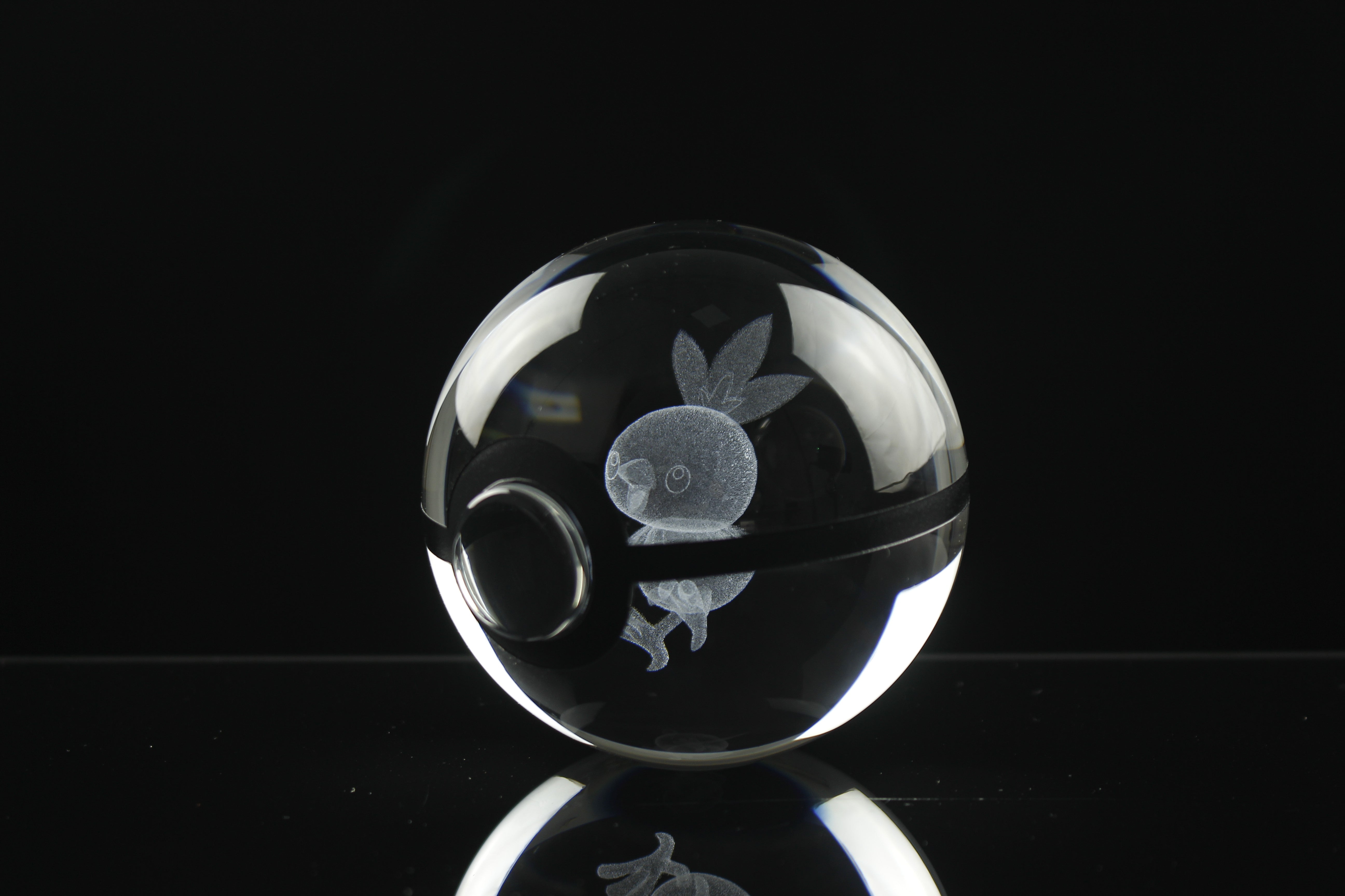 Torchic Large Crystal Pokeball