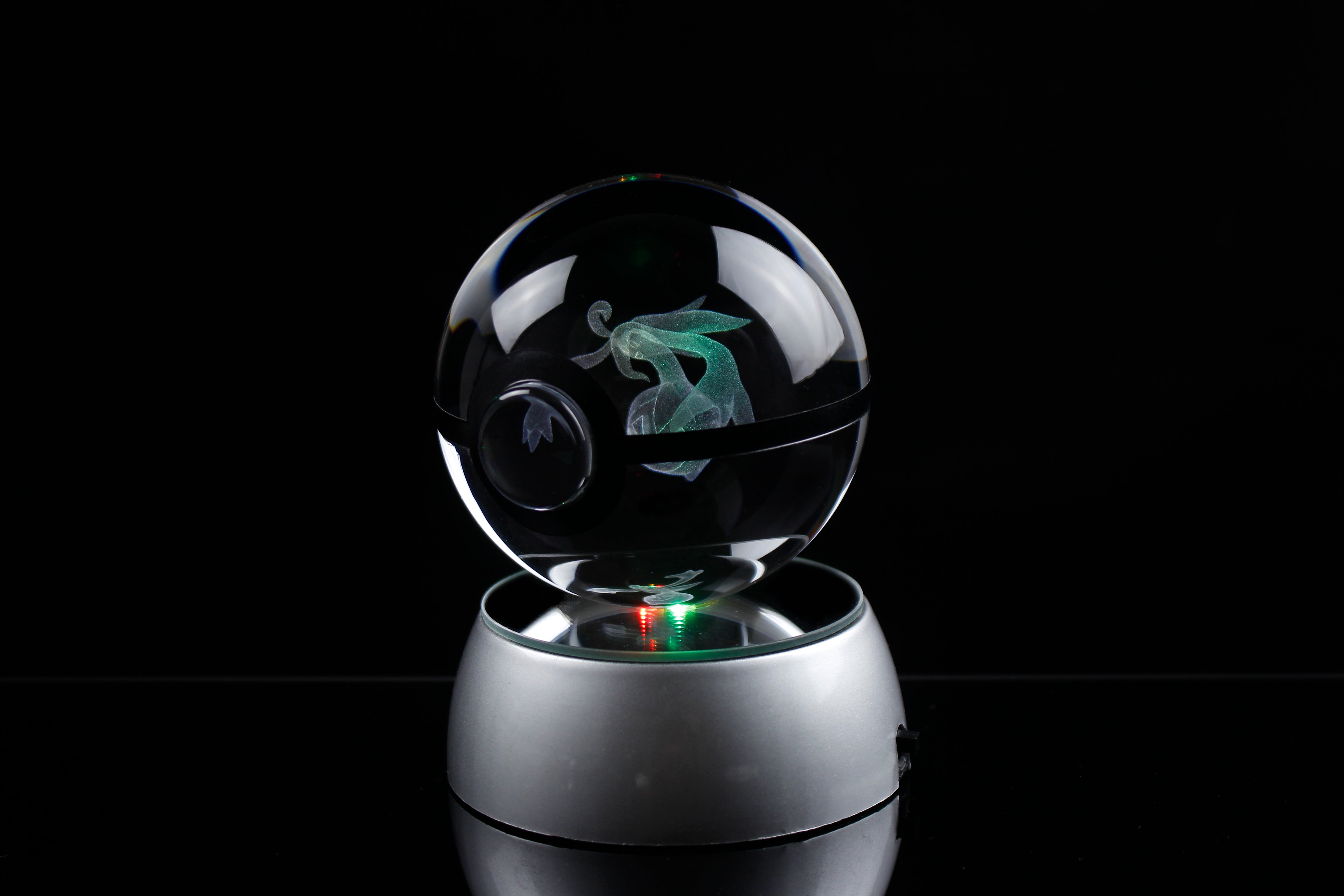 Gourgeist Large Crystal Pokeball