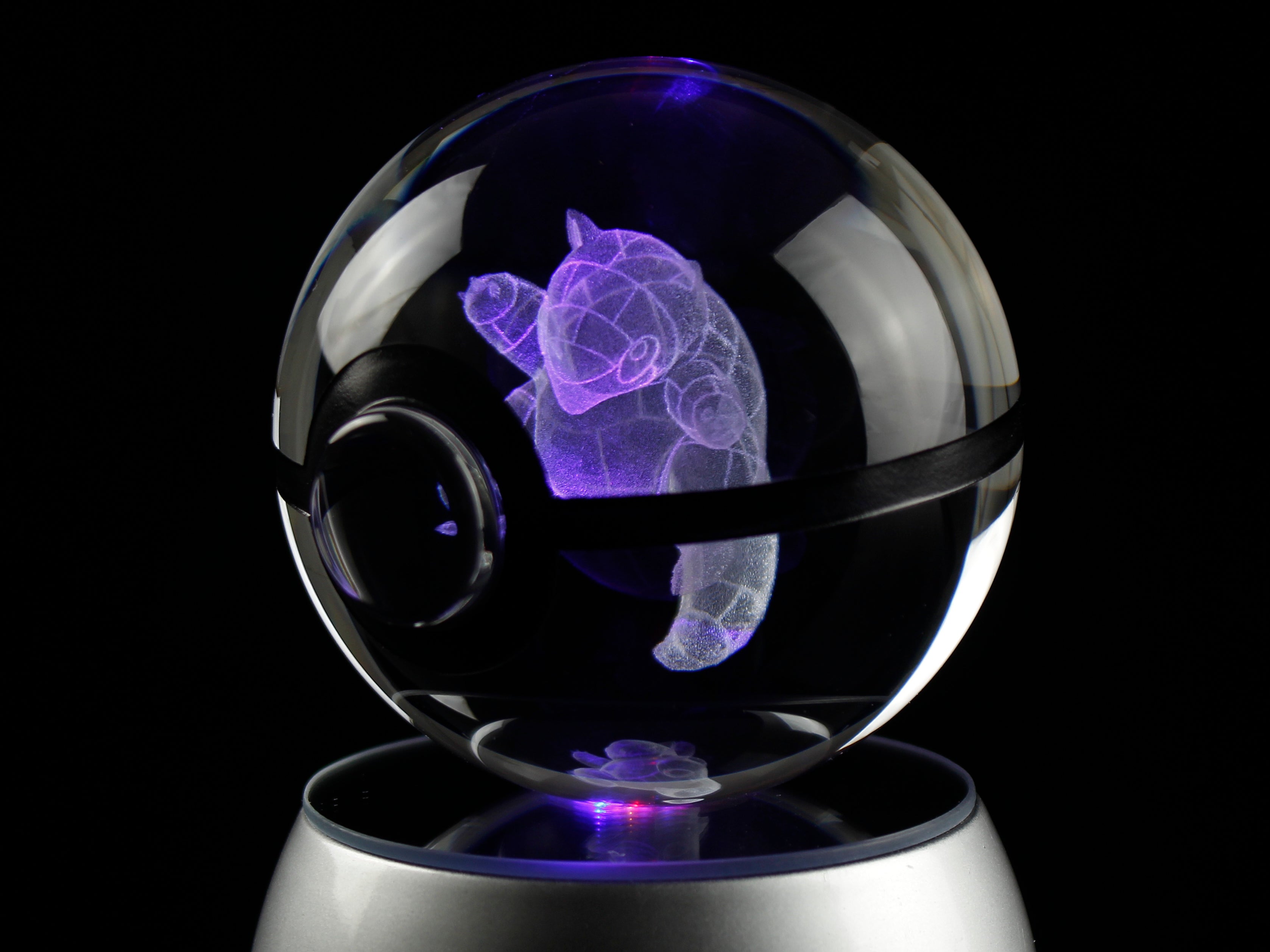 Sandscrew Large Crystal Pokeball