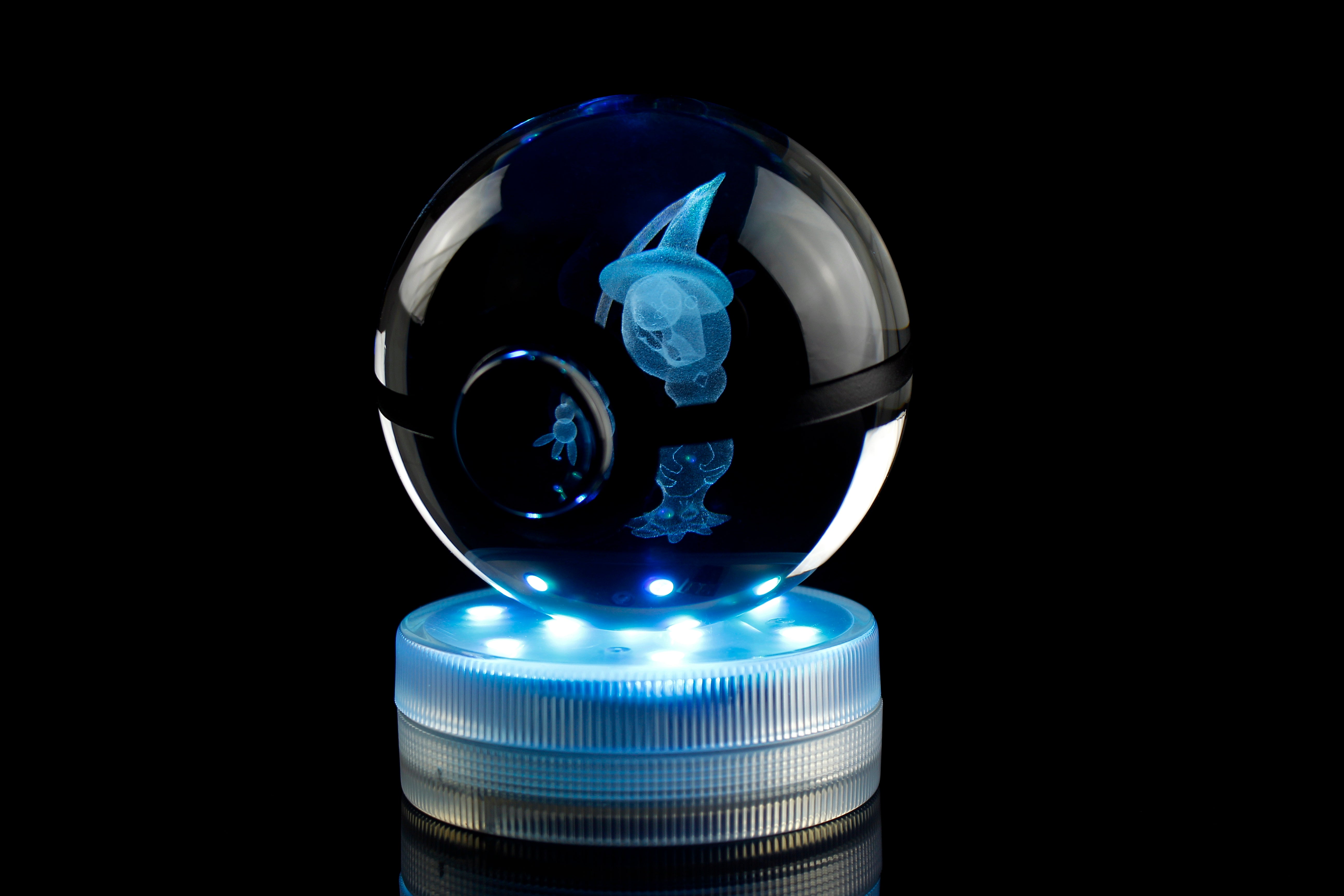 Hatterene Large Crystal Pokeball