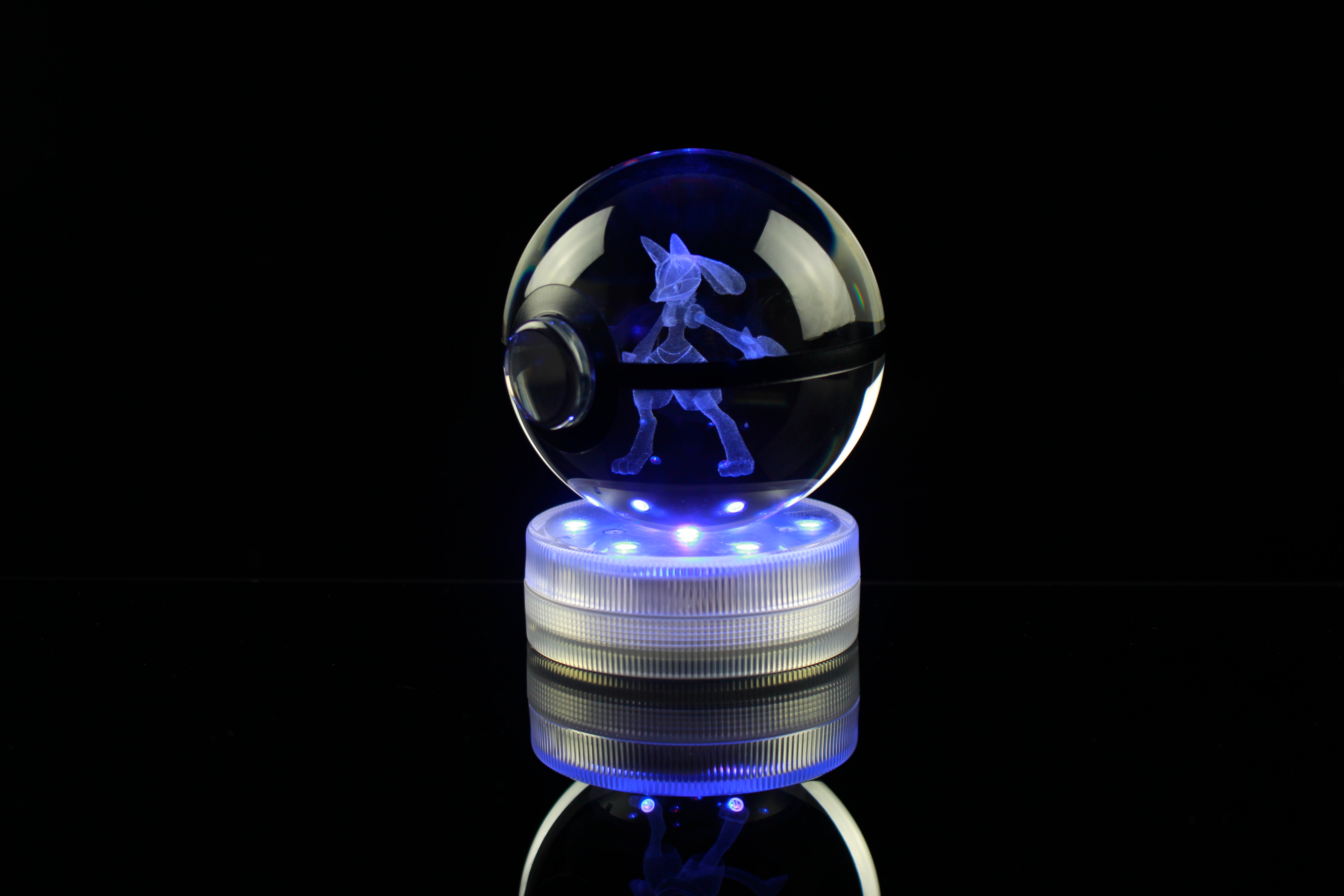 Lucario Large Crystal Pokeball