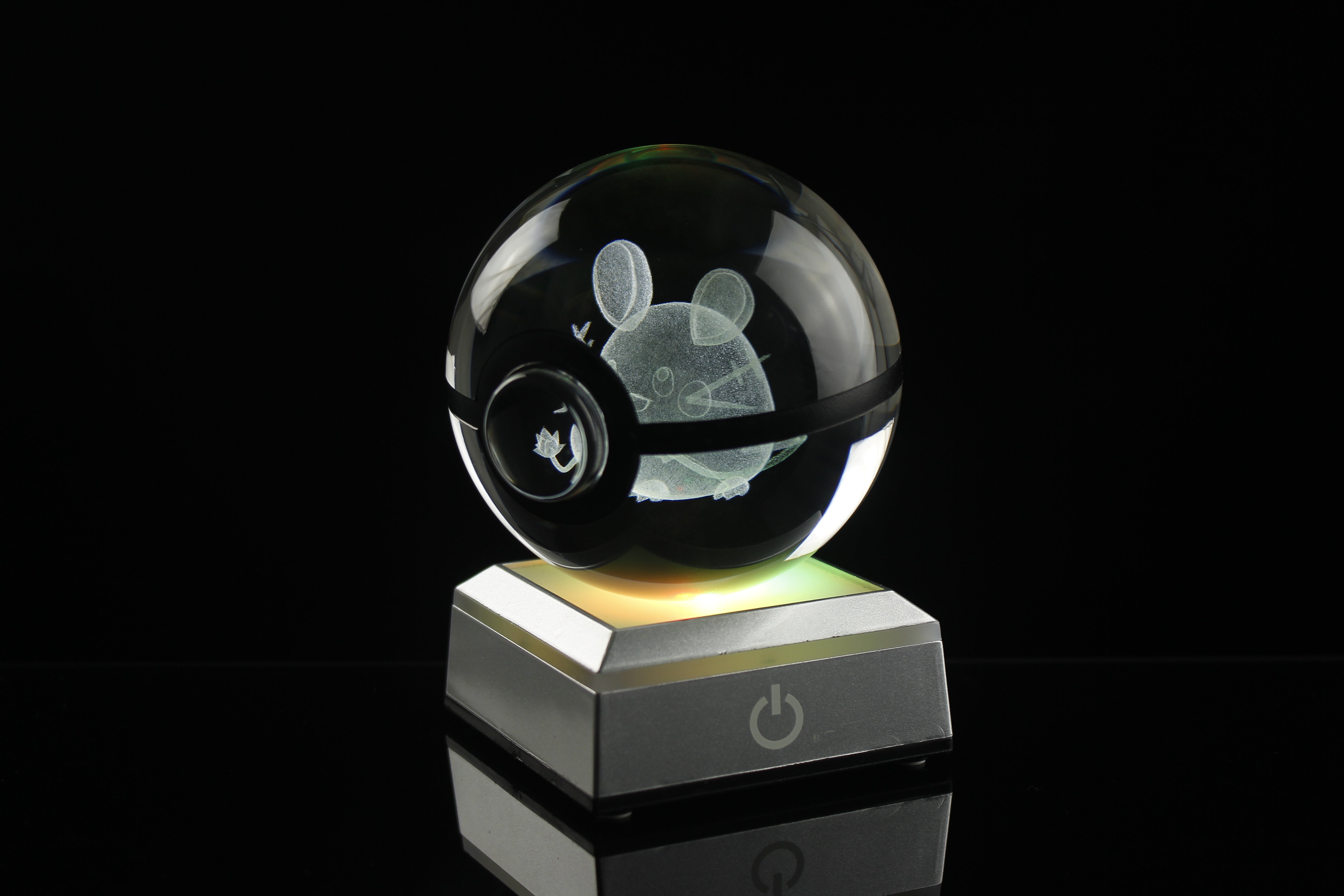 Dedenne Large Crystal Pokeball