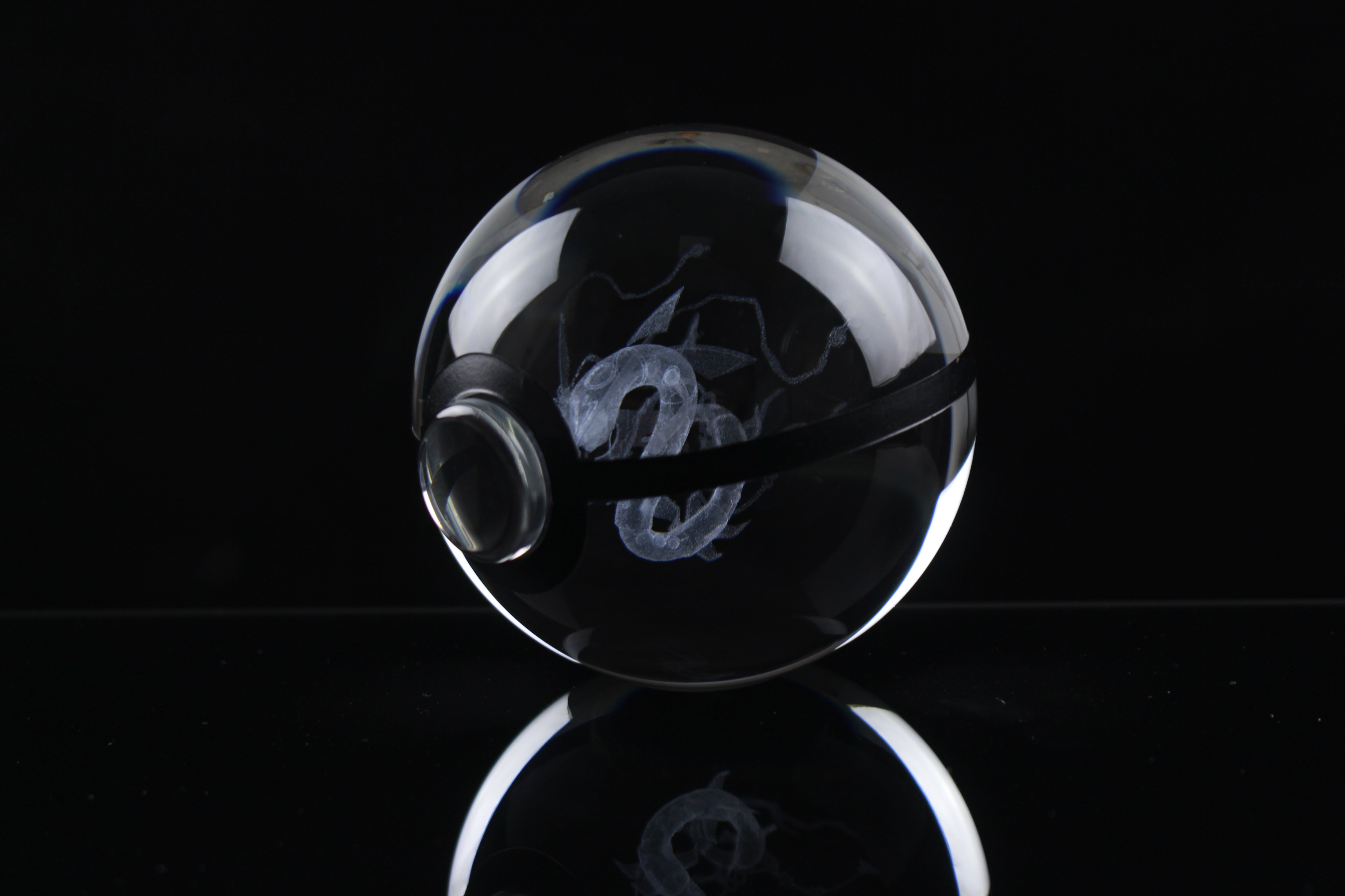 Mega Rayquaza Large Crystal Pokeball