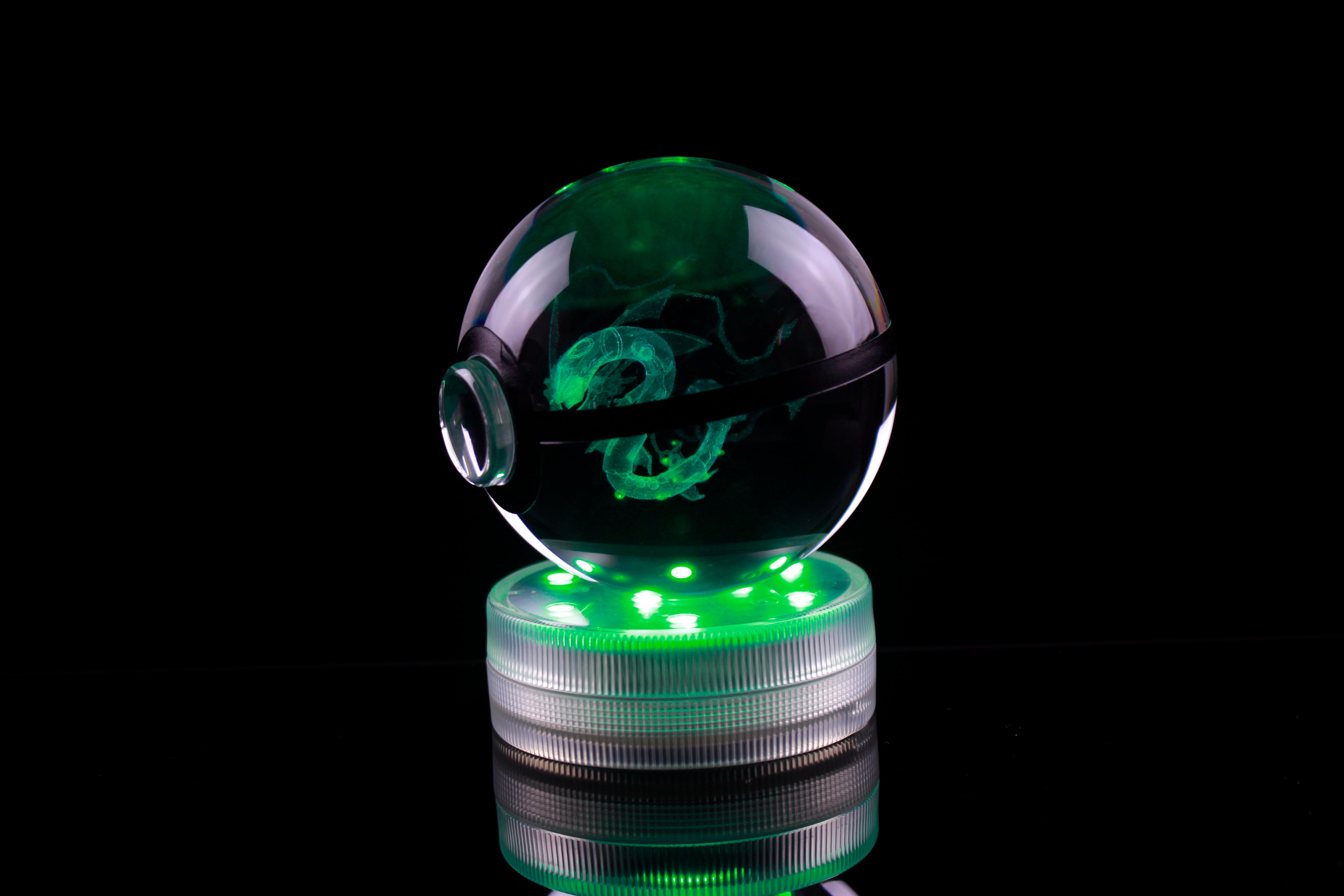 Mega Rayquaza Large Crystal Pokeball