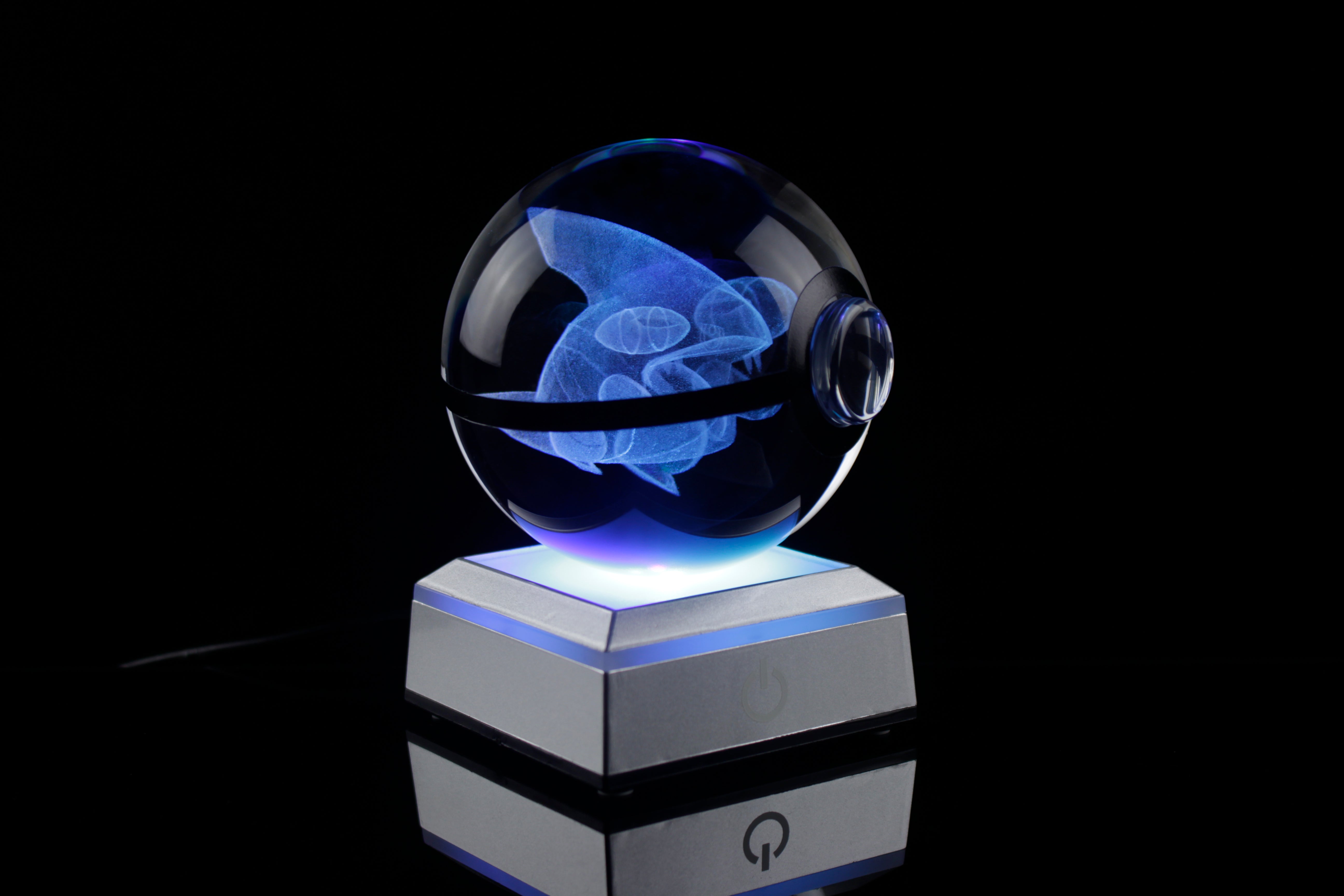 Gible Large Crystal Pokeball