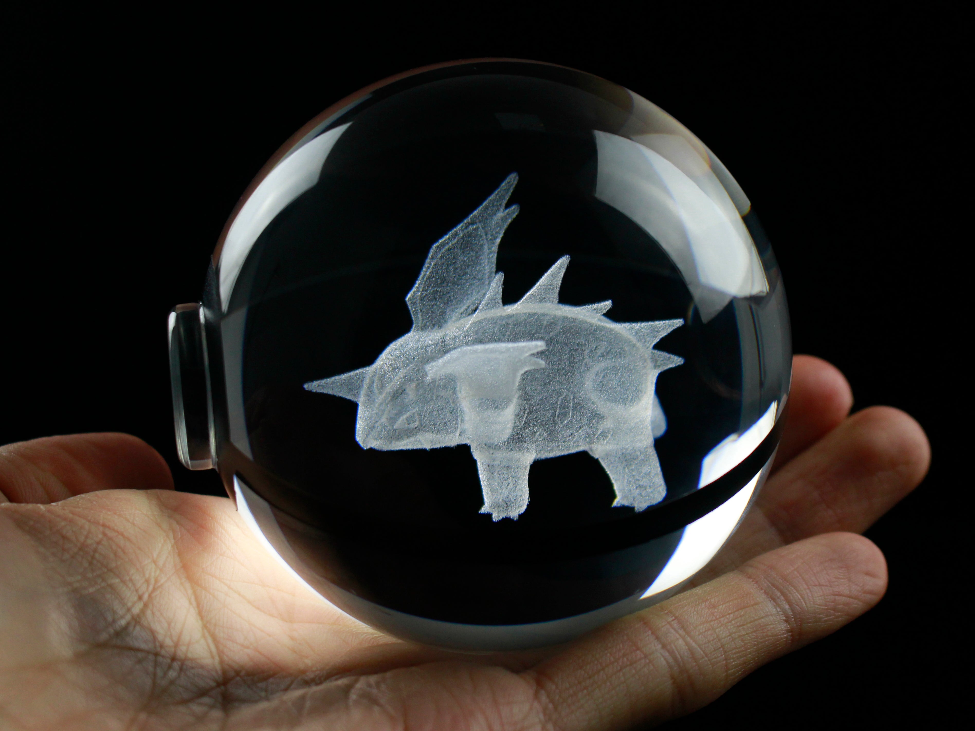 Nidorino Large Crystal Pokeball